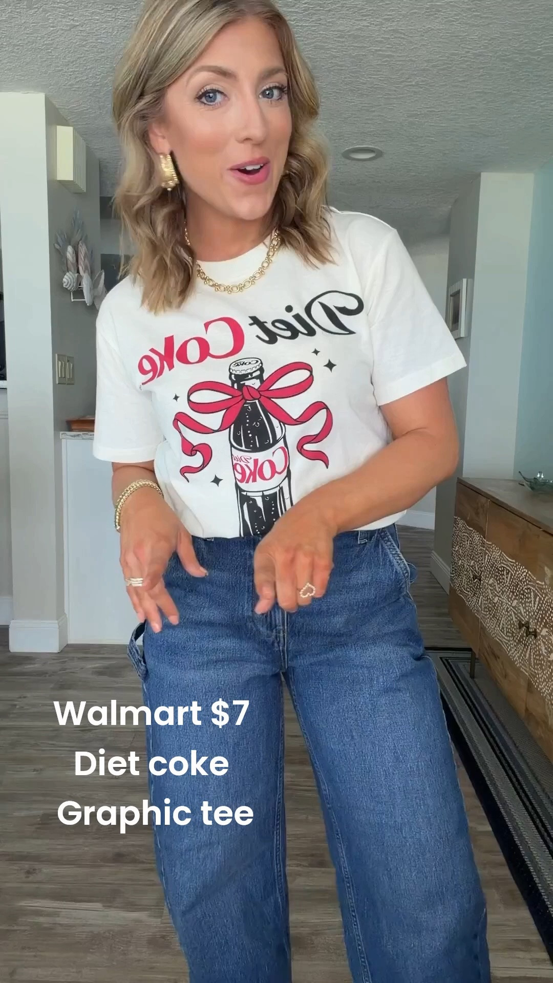 If you’re a Diet Coke girl, this one is for you! This fun graphic tee paired with trendy barrel leg jeans is the perfect casual Walmart outfit for everyday wear. Comfortable, cute, and so easy to throw on with sneakers for running errands, school drop-off, weekend shopping, or grabbing coffee.

#walmartfashion #walmartfinds #graphictee #dietcoke #barreljeans #casualstyle #everydayoutfit #fallfashion #momstyle #affordablefashion #walmartstyle #weekendstyle #ootd #fashionfinds #denimstyle

#LTKootd #LTKPetite