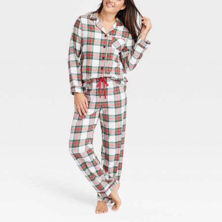 Target Christmas family pajamas
I’m wearing size xs
Dog pajamas 

#target #laurabeverlin #targetstyle #christmas 

#LTKsalealert #LTKfamily #LTKHoliday
