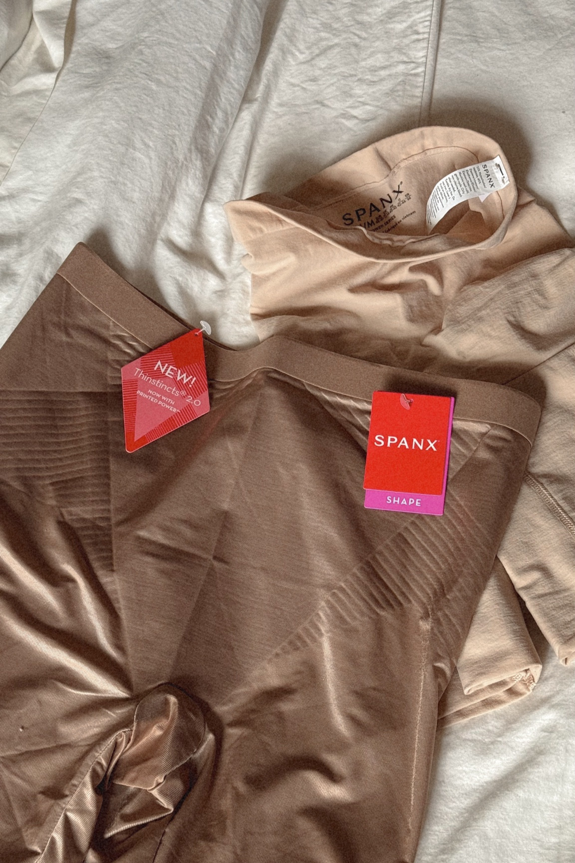 currently wearing size M & code “savvyxspanx” for 10% off + free shipping! 