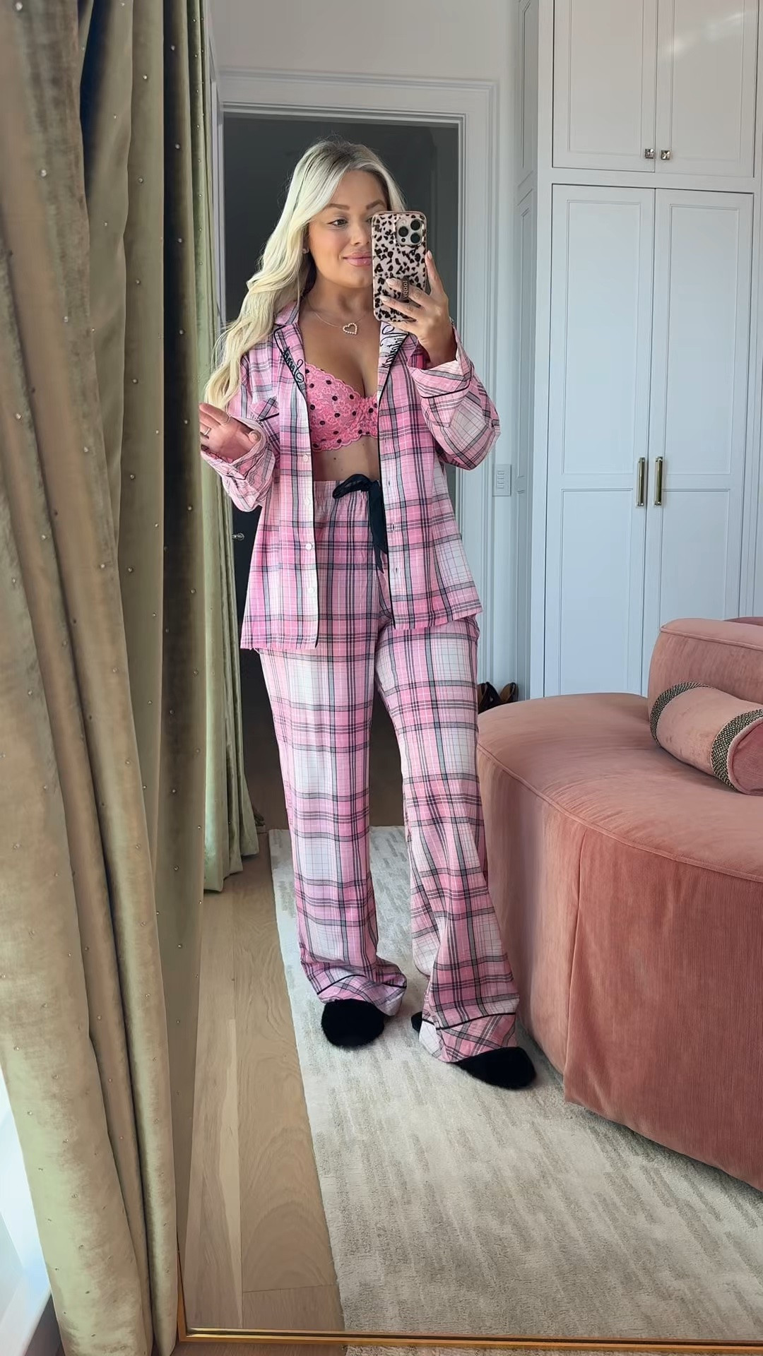 This look is darling!!! #VSPartner @victoriassecret

#LTKgrwm #LTKootd #LTKmomlife