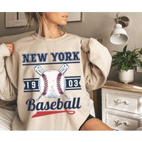 Vintage Style New York Baseball Sweatshirt | Retro Crewneck Nyc Sweater Cute | Etsy (US)