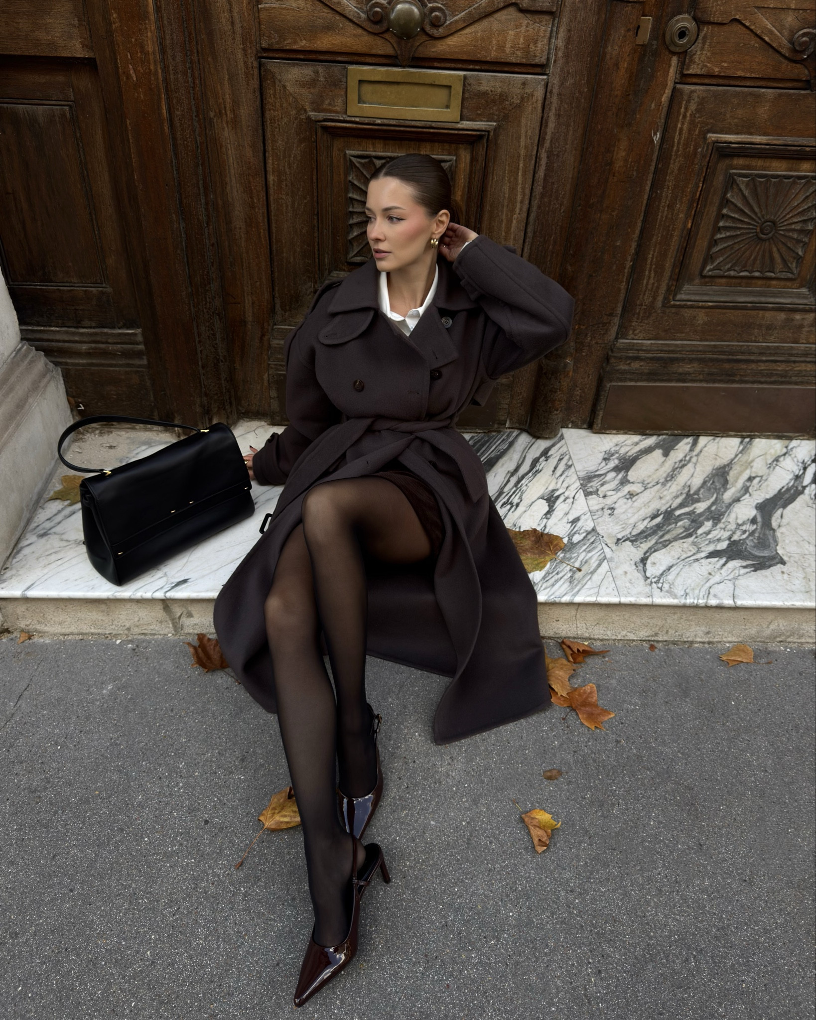 Such a warm coat and chic coat 🖤
I fall in love with the bag immediately, the softest leather, spacious, timeless!

#LTKuk #LTKeurope #LTKautumn