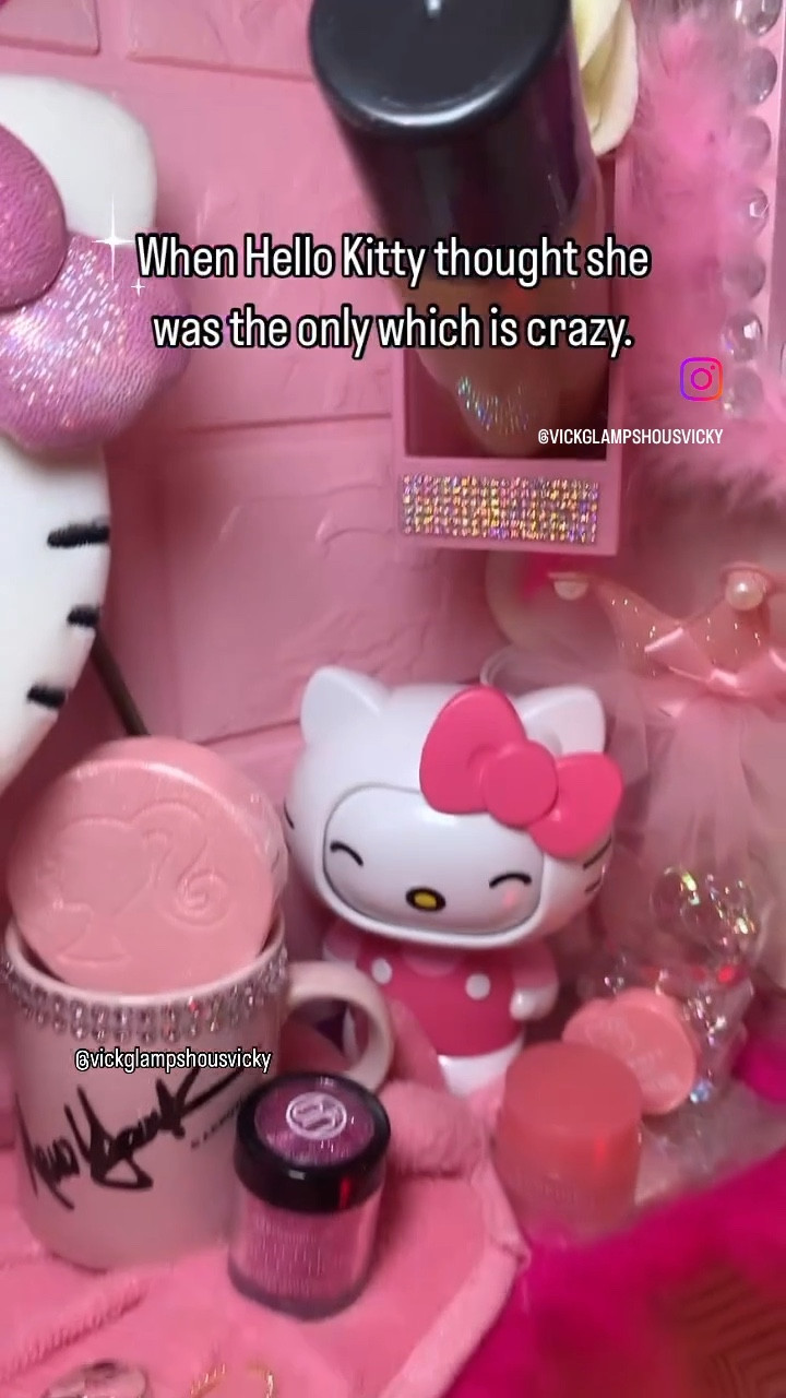 POV: when Hello Kitty thought she was the only one in the room💞

#hellokitty #hellokittycore #hellokittyshopping #hellokittystuff #hellokittystuff #hellokittytoys #hellokittybeauty #hellokittyshopping

⠀⢀⠤⣀⣀⣴⣶⣔⢂⠀⠀
⠀⠸⠀⠀⠀⠻⠿⢿⣿⡇⠀
⢀⣸⠀⡀⠀⠀⠀⢠⠀⣗⡂
⠀⢚⣄⡁⠀⠛⠀⢀⡰⢷⠀
⠀⢠⢎⣿⣿⣭⣽⣿⡄⠜⠀
⠀⠘⢺⣿⣿⣿⣿⣿⡇⠀⠀
⠀⠀⠐⠤⠤⠼⠤⠤⠄⠀⠀

 ♡ ♡ ♡ 

✝️ God will be with you wherever you go. Joshua 1:9💓💓💓