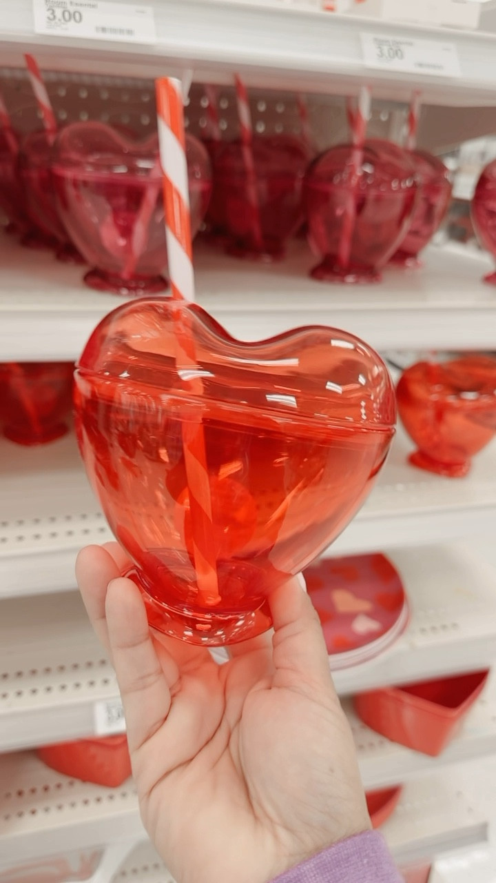 Love Is in the Air 💗💕💞

#LTKHome #LTKSeasonal #LTKGiftGuide