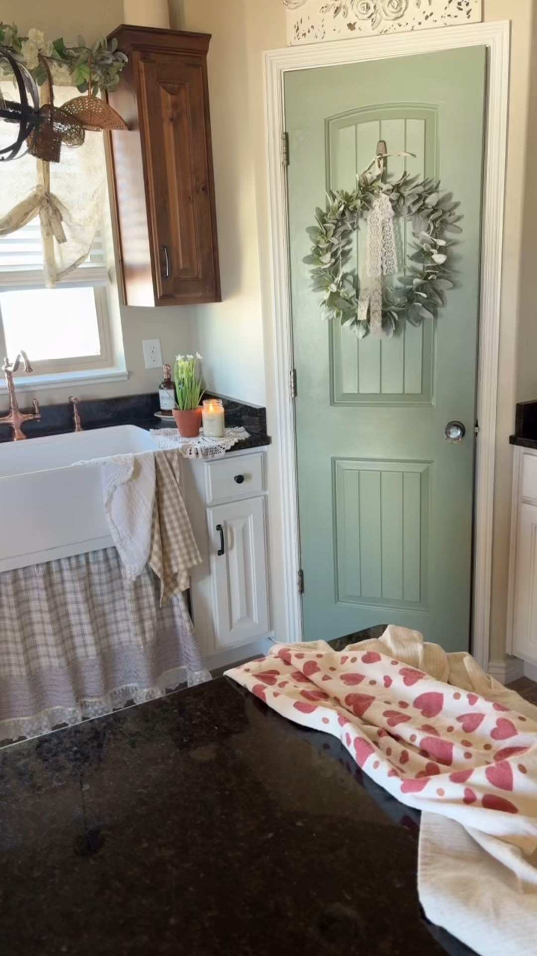 The prettiest toaster and amazing features! Cooked so well great gift! 

#LTKValentine #LTKHome #LTKfoodie