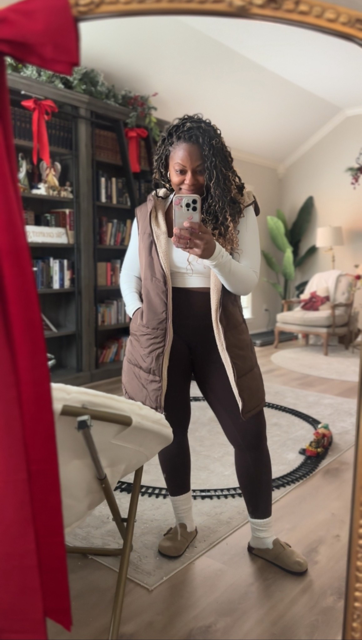 Outfit of the day

Brown leggings, brown vest, waterproof outside Sherpa, inside with hood, clogs, long socks, long sleeve cropped workout top 

#LTKootd #LTKmomlife #LTKActive