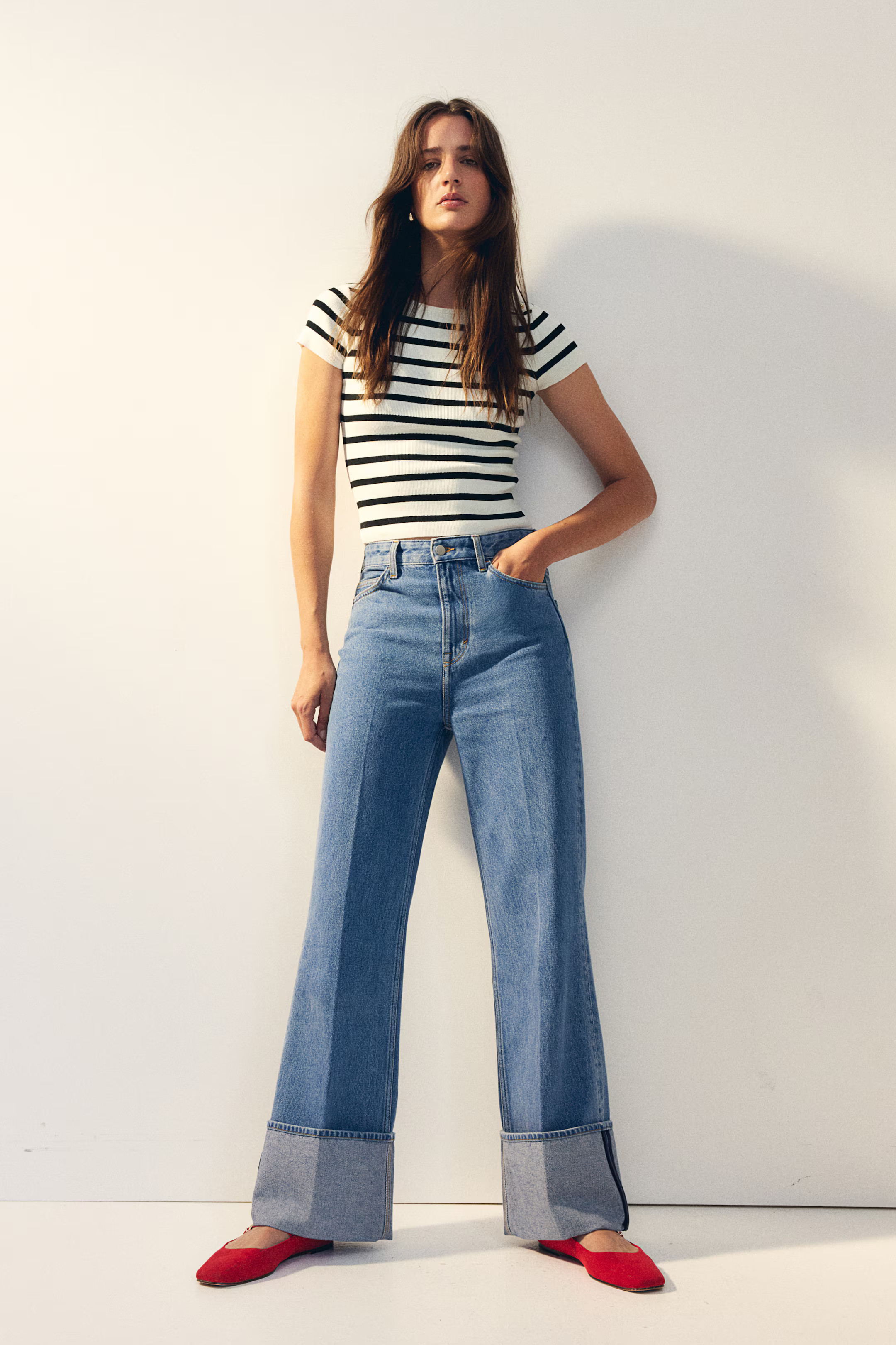 Button-detail Top - Round Neck - Short sleeve - Cream/black striped - Ladies | H&M US | H&M (US + CA)