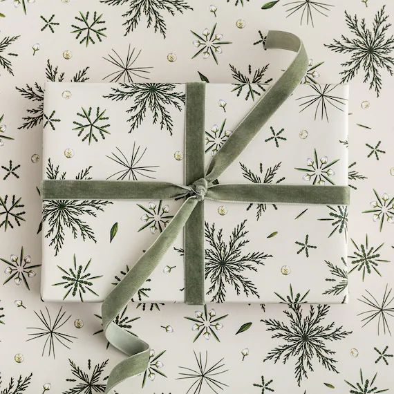 Christmas Wrapping Paper - Luxury Eco Gift Wrap - Festive Foliage | Etsy (US)