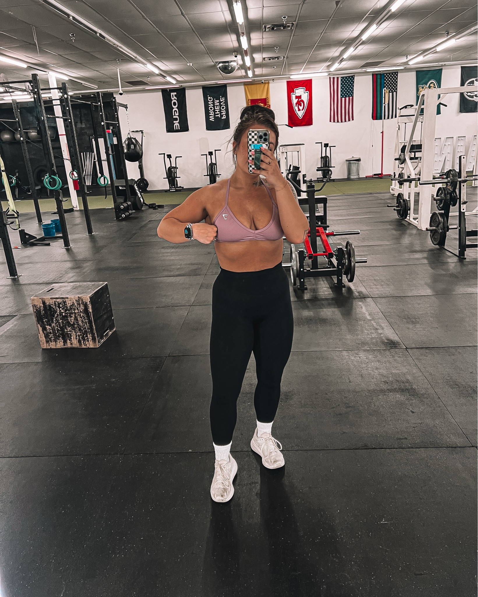 🍑 day

#LTKMidsize #LTKShoeCrush #LTKActive