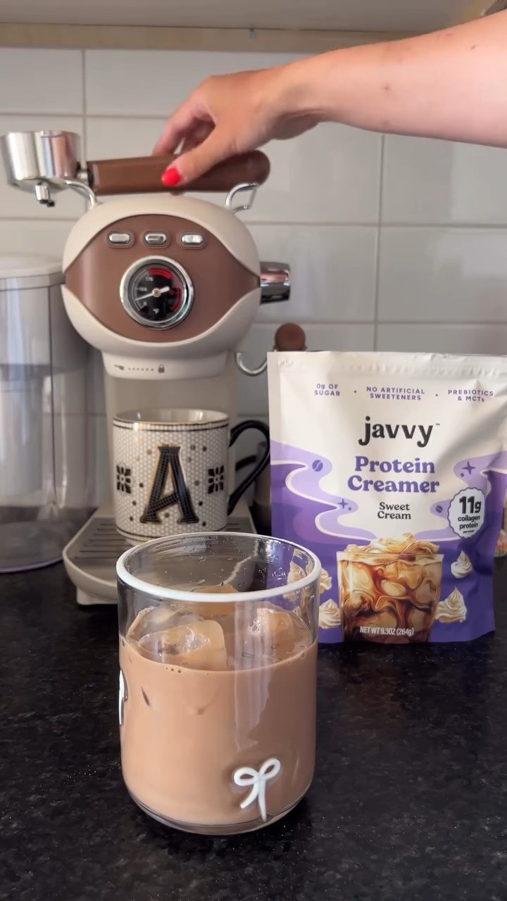 // #enjoyjavvy #gifted #ad as a certified night owl, @javvycoffee is making my mornings more enjoyable! 🥹🤍☀️ BUT this creamer can be used in your summer smoothies, refreshers, soft drinks (hello dirty soda season!! 🥤) it tastes so smooth and gives you an easy way to meet your protein intake 💪✨🤝🤩🥹 Use Code: ALEX1722 for $ off your order 🪩🤍☕️ //