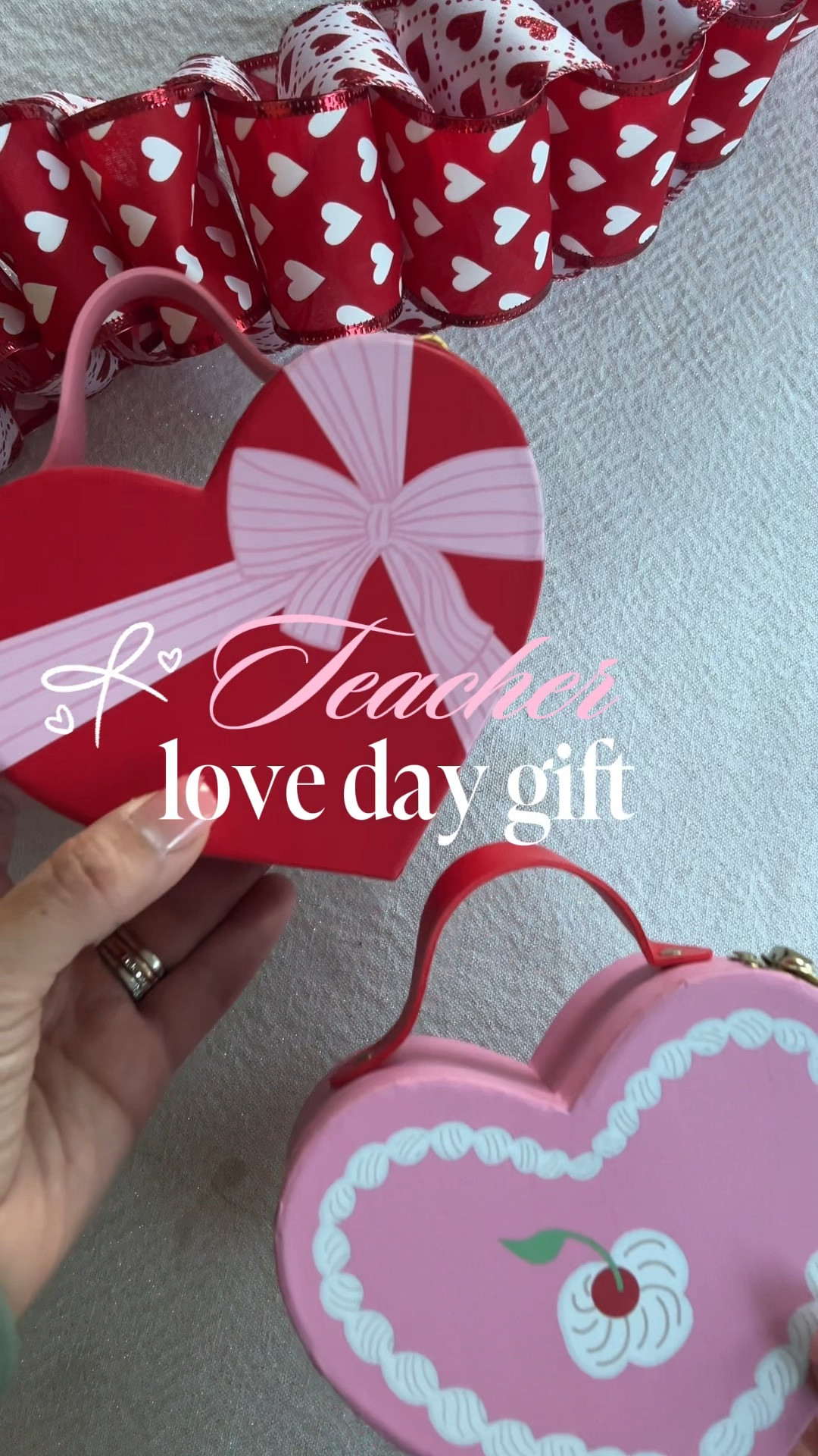 We love spoiling our teachers and this gift will surely make them feel loved for Valentine’s Day! Check out this sweet teacher gift! 

#LTKmomlife #LTKKids #LTKValentine