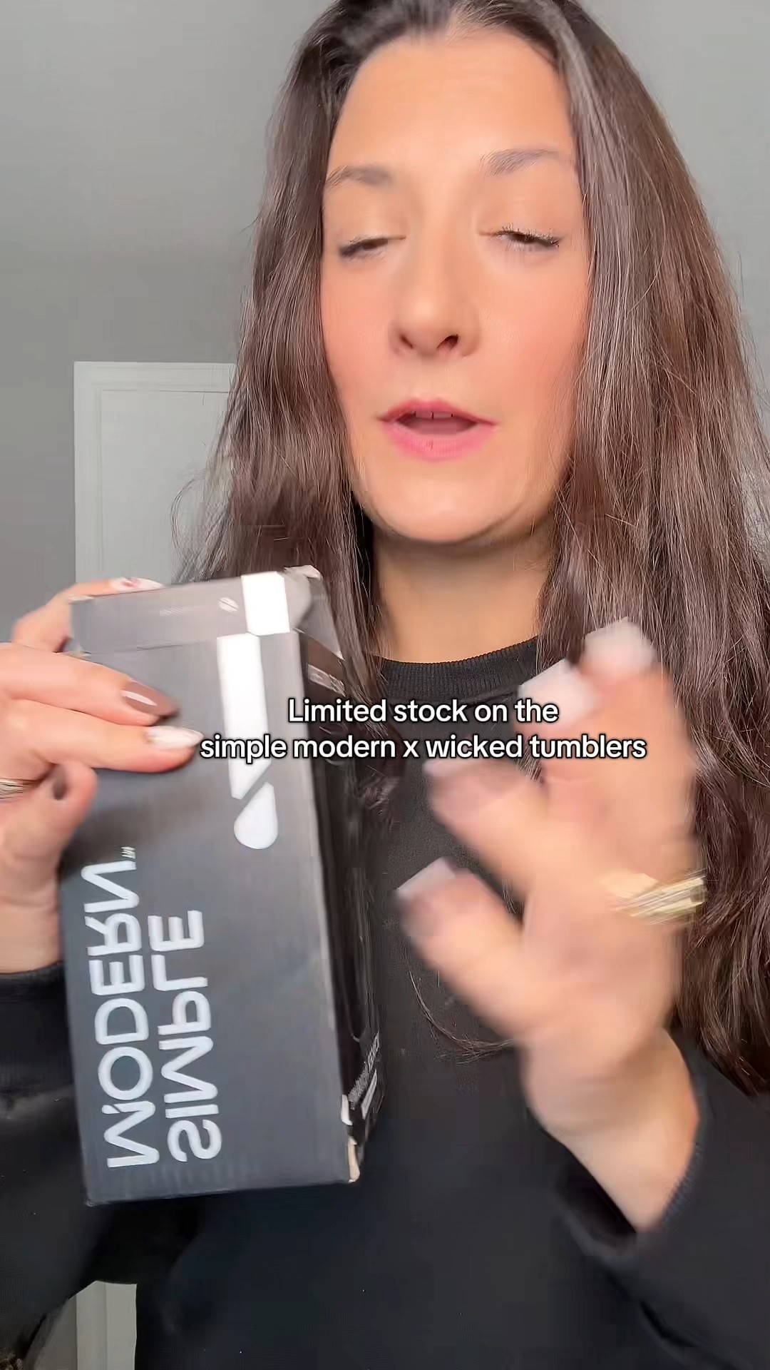 •	Simple Modern Tumbler
	•	Simple Modern Voyager
	•	Simple Modern 16oz
	•	Wicked For Good Collection
	•	Ceramic Lined Tumbler
	•	Signature Voyager Mug
	•	360° Lid Tumbler
	•	Leak-Proof Tumbler
	•	Insulated Travel Mug
	•	Stainless Steel Coffee Cup


#LTKU #LTKGiftGuide #LTKHome