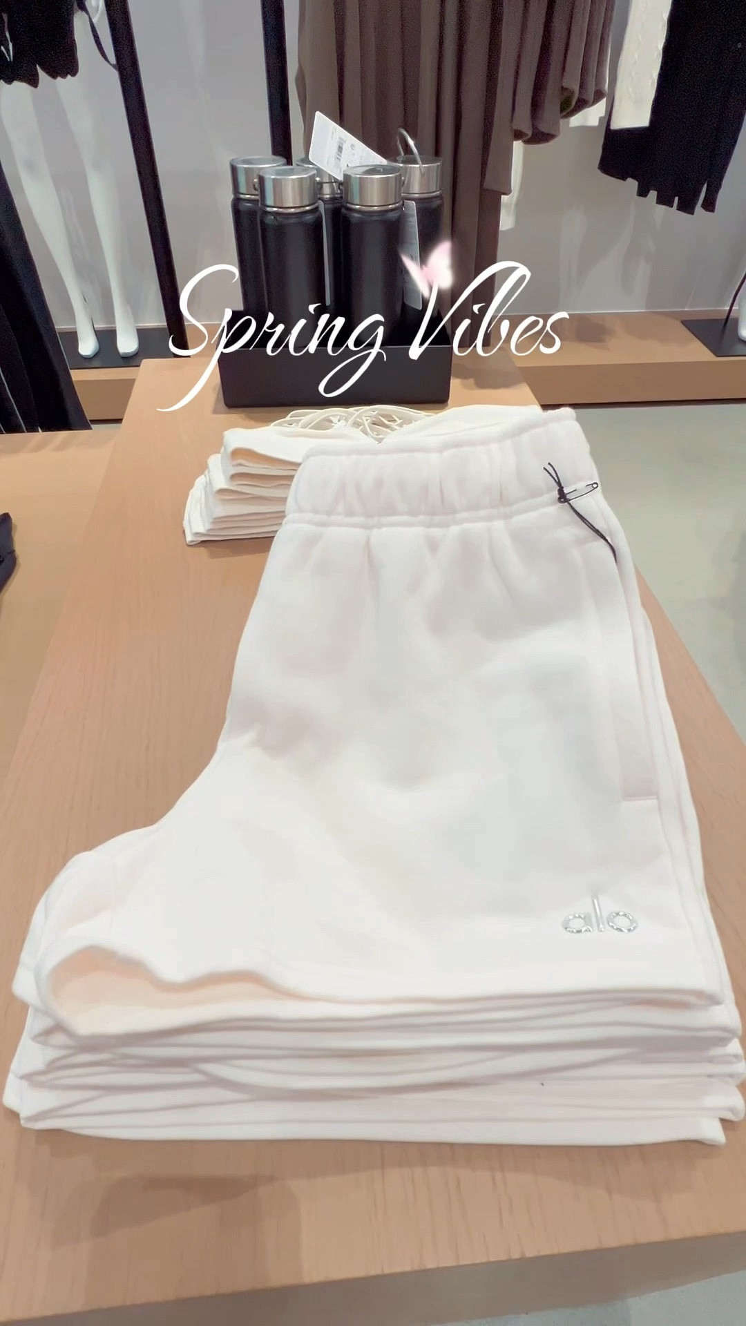 Alo spring summer casual outfit ideas


#LTKSeasonal #LTKOver40 #LTKU #LTKTravel #LTKgrwm #LTKootd #LTKMidsize #LTKActive #LTKfitnessgoals #LTKvlog