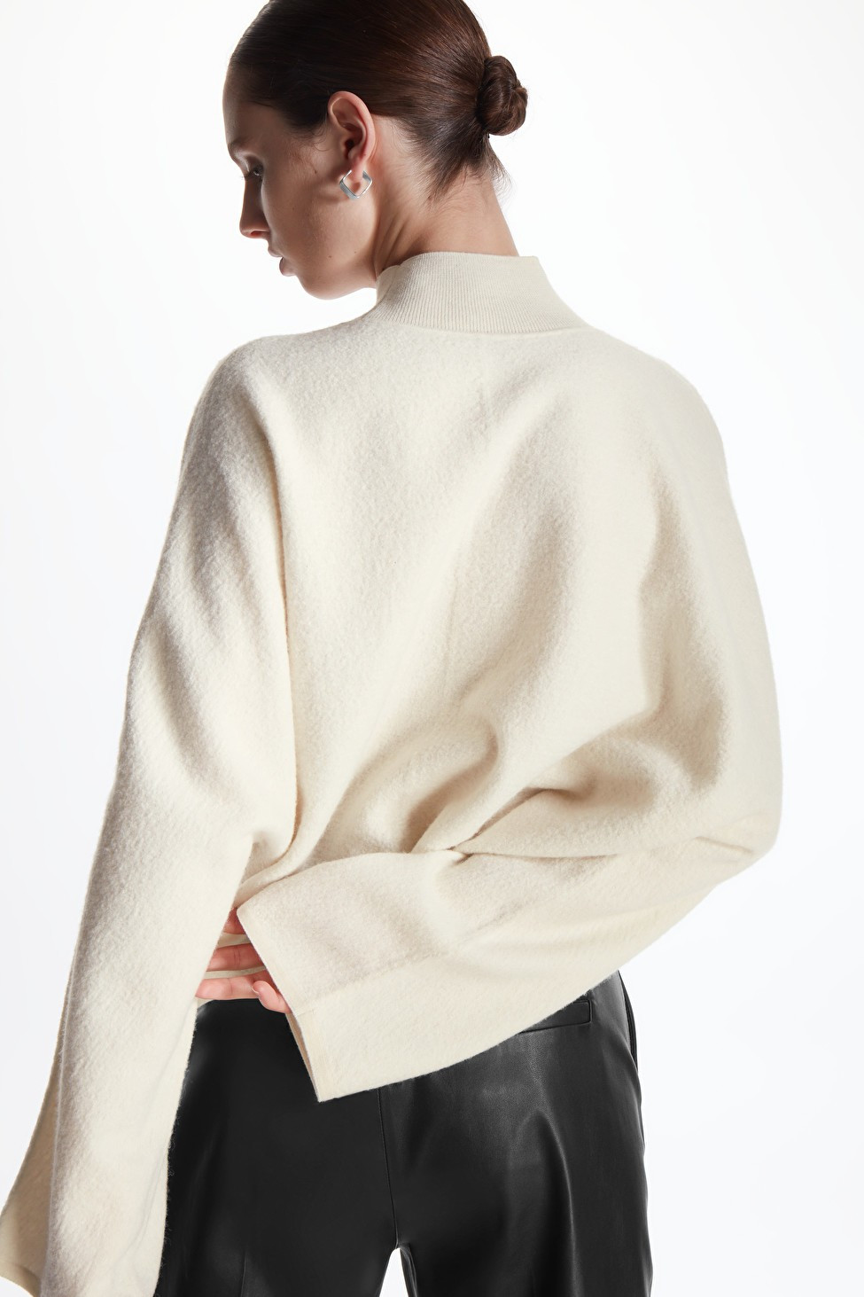 WOLLPULLOVER MIT ROLLKRAGEN | COS (US)