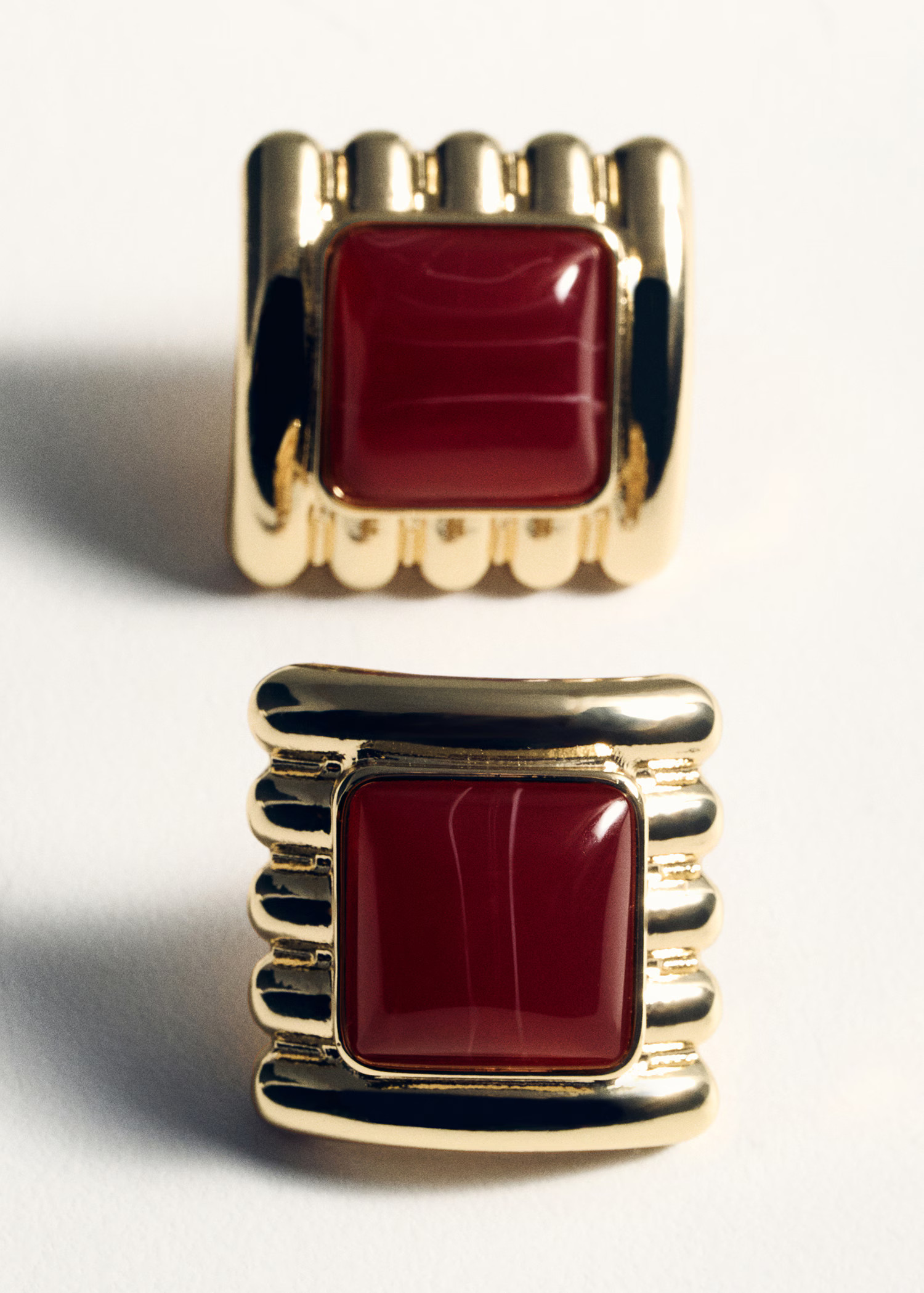 Square bead earrings  - Woman | MANGO United Kingdom | MANGO (UK)