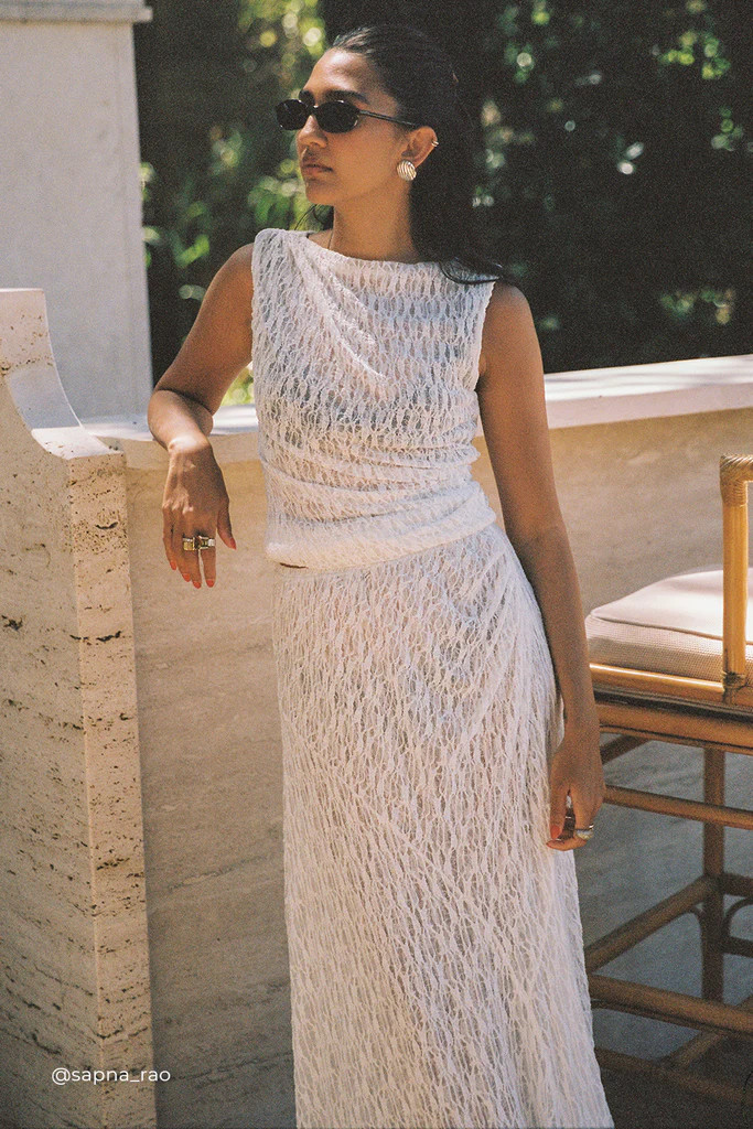 LIZZIE WHITE SLEEVELESS LACE TOP | DISSH