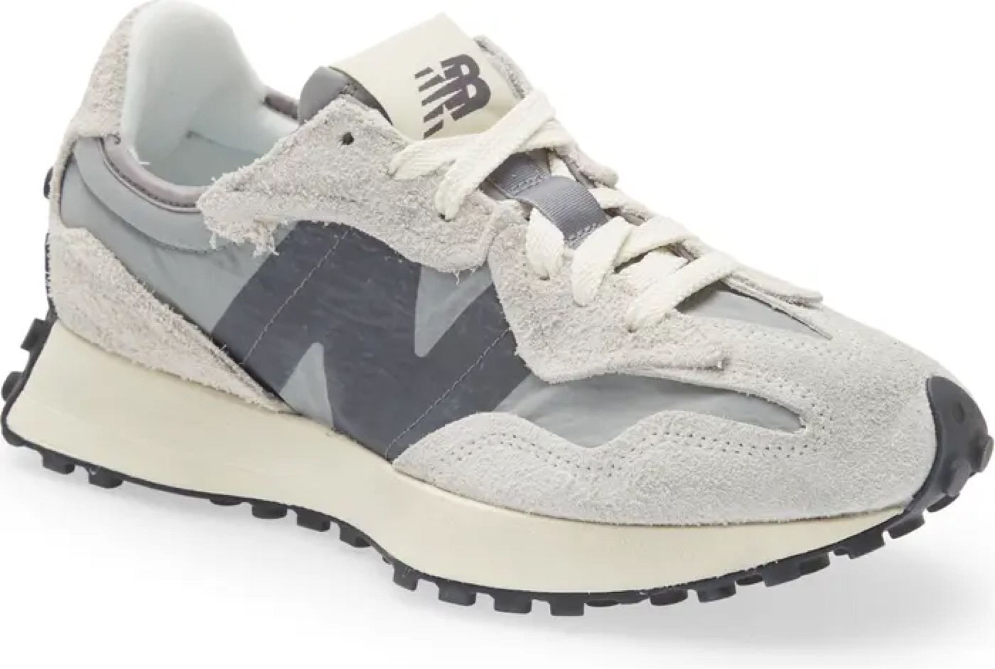 NB 327

#LTKSeasonal #LTKunder100 #LTKshoecrush