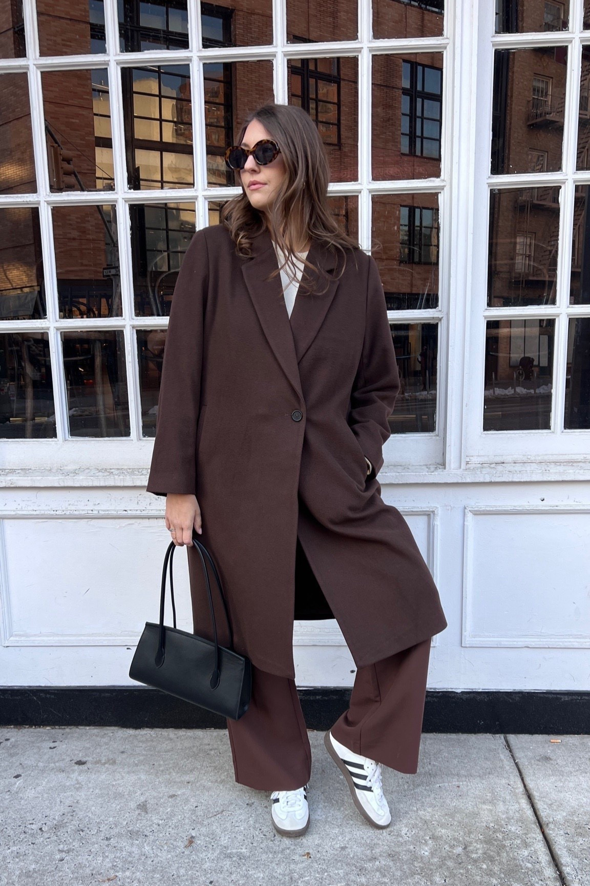 A good neutral outfit always does the most 🤎
Tailored layers, relaxed silhouettes, and pieces that feel polished but still wearable — this is my go-to formula for everyday chic.

⸻

Keywords (comma-separated):

neutral outfit, brown monochrome outfit, chic everyday style, fall winter outfit, tailored coat look, wide leg trousers, elevated casual outfit, minimalist fashion, neutral street style, amazon fashion finds

#LTKSeasonal #LTKootd #LTKMidsize