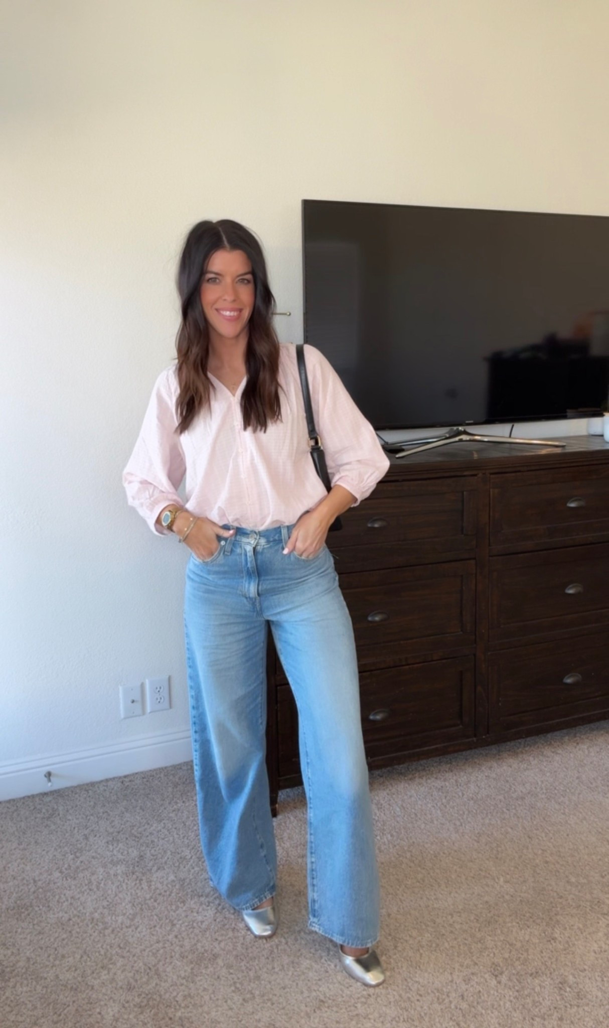 Most flattering jeans!!
Wearing a 26

@levi 

#LTKootd