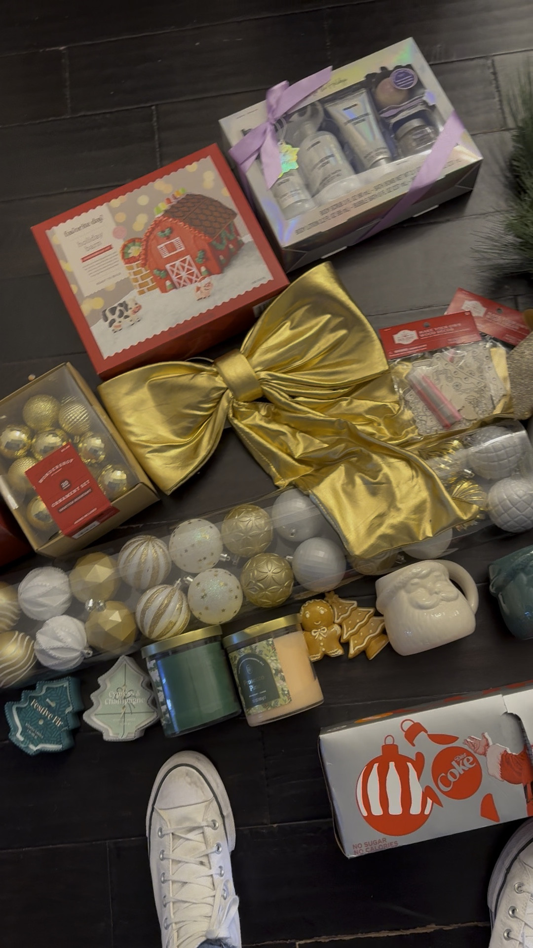 A little holiday haul! Did some Christmas decorating shopping yesterday so we can add some holiday magic to our home 🏠 🎄❤️

#LTKHoliday #LTKHome #LTKCyberWeek