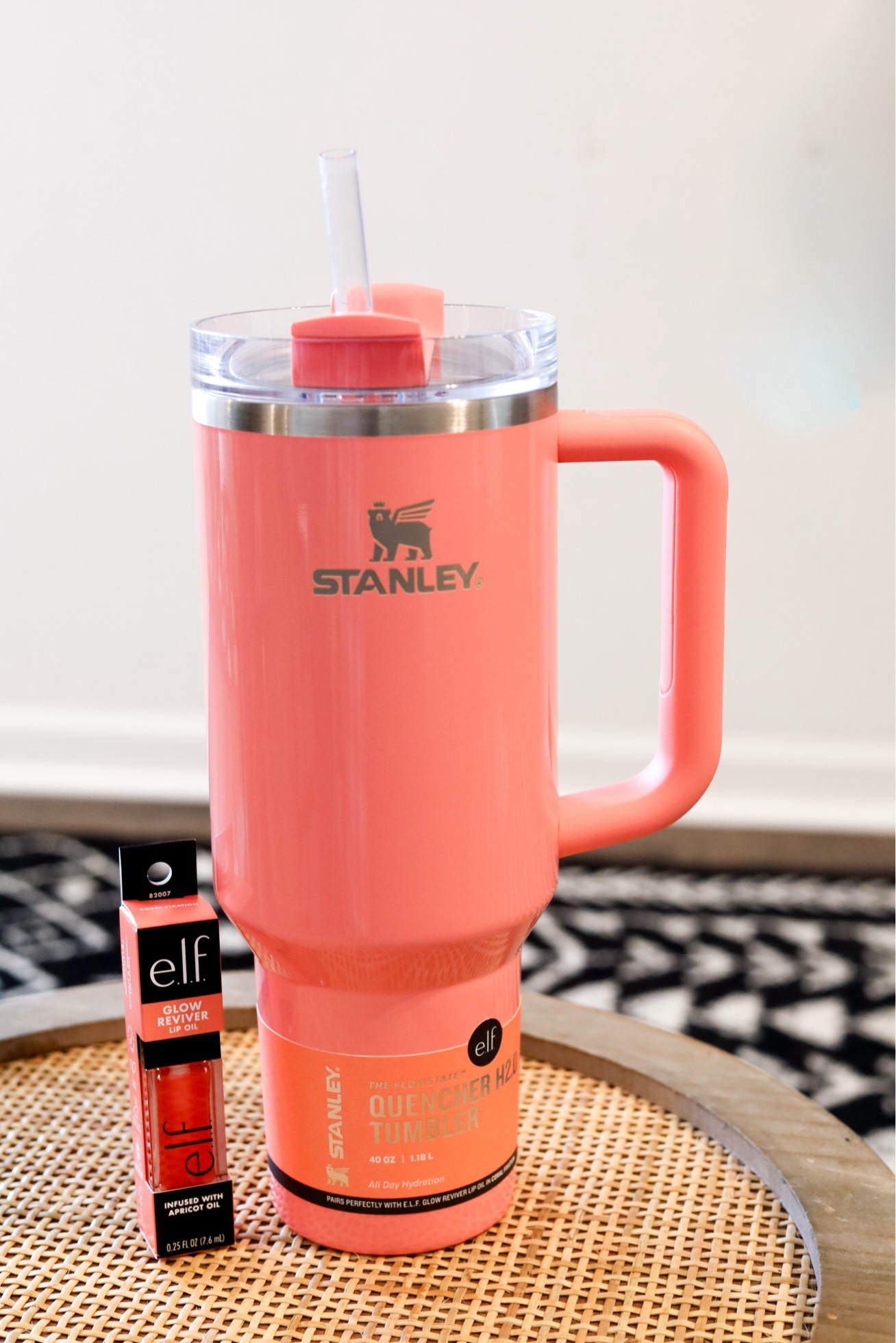 This coral color is everything and more. I’d you asked me what my favorite color is… it’s this🤪🪸😍

#LTKHoliday #LTKGiftGuide #LTKSeasonal
