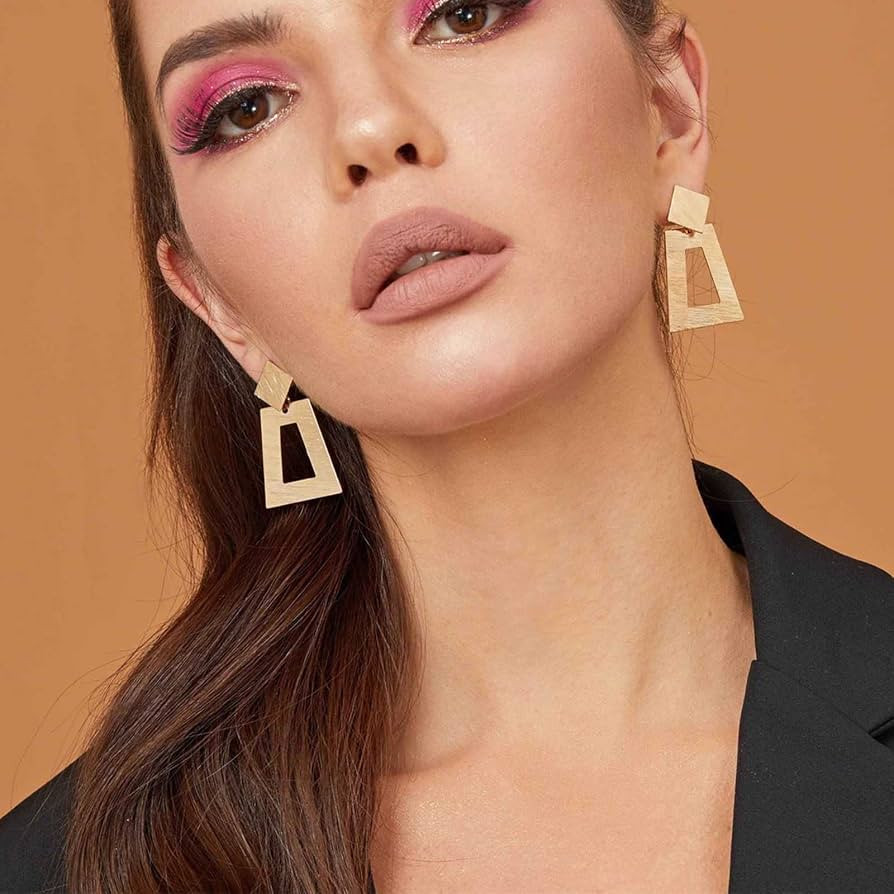 Yienate Boho Rectangle Geometric Drop Dangle Earrings Vintage Trapezoid Perforated Drop Earrings ... | Amazon (UK)