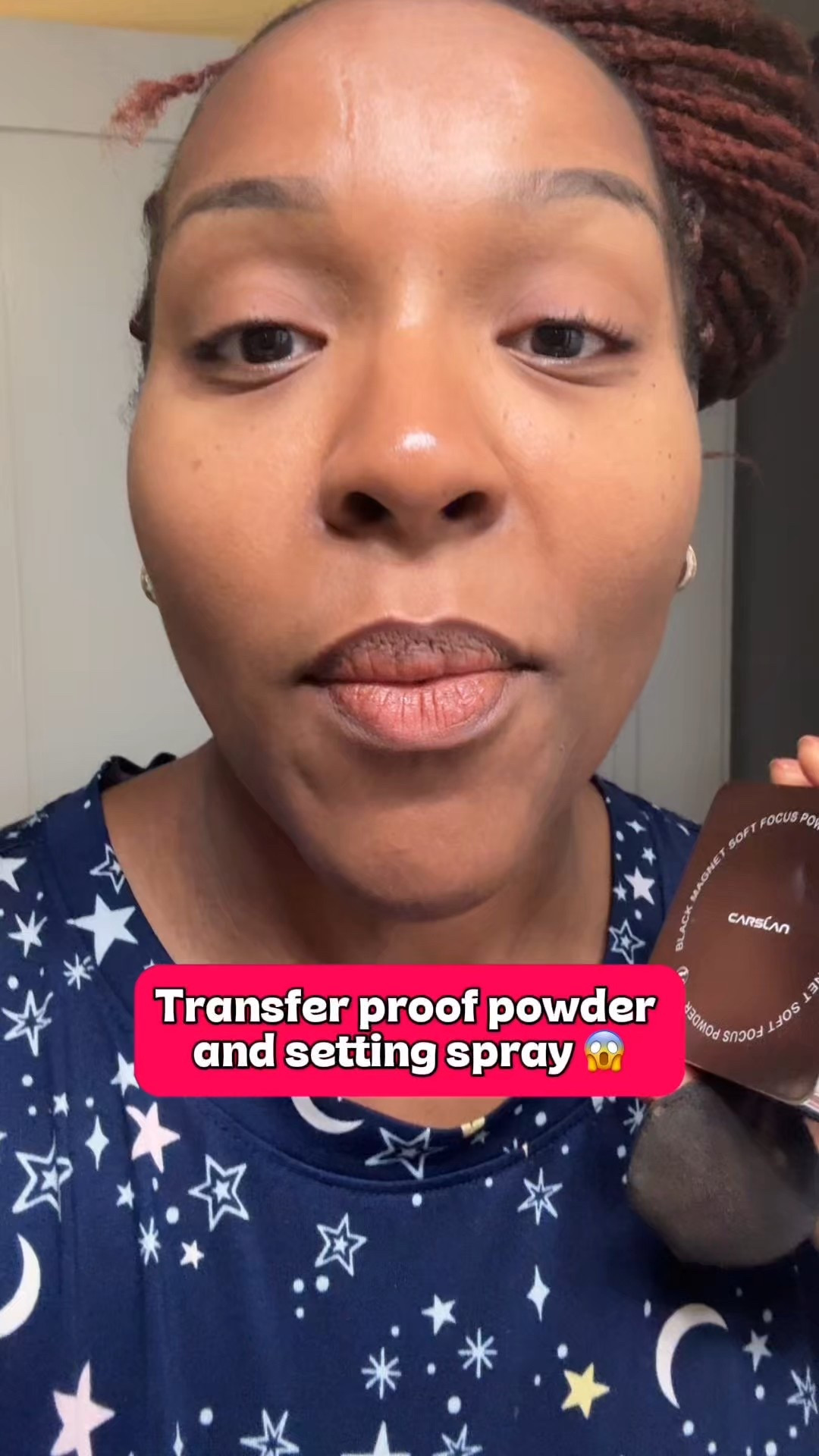 The best soft focus powder and setting spray I’ve ever used! 😱 #powder #settingspray #makeup #makeuphacks #oilyskin 