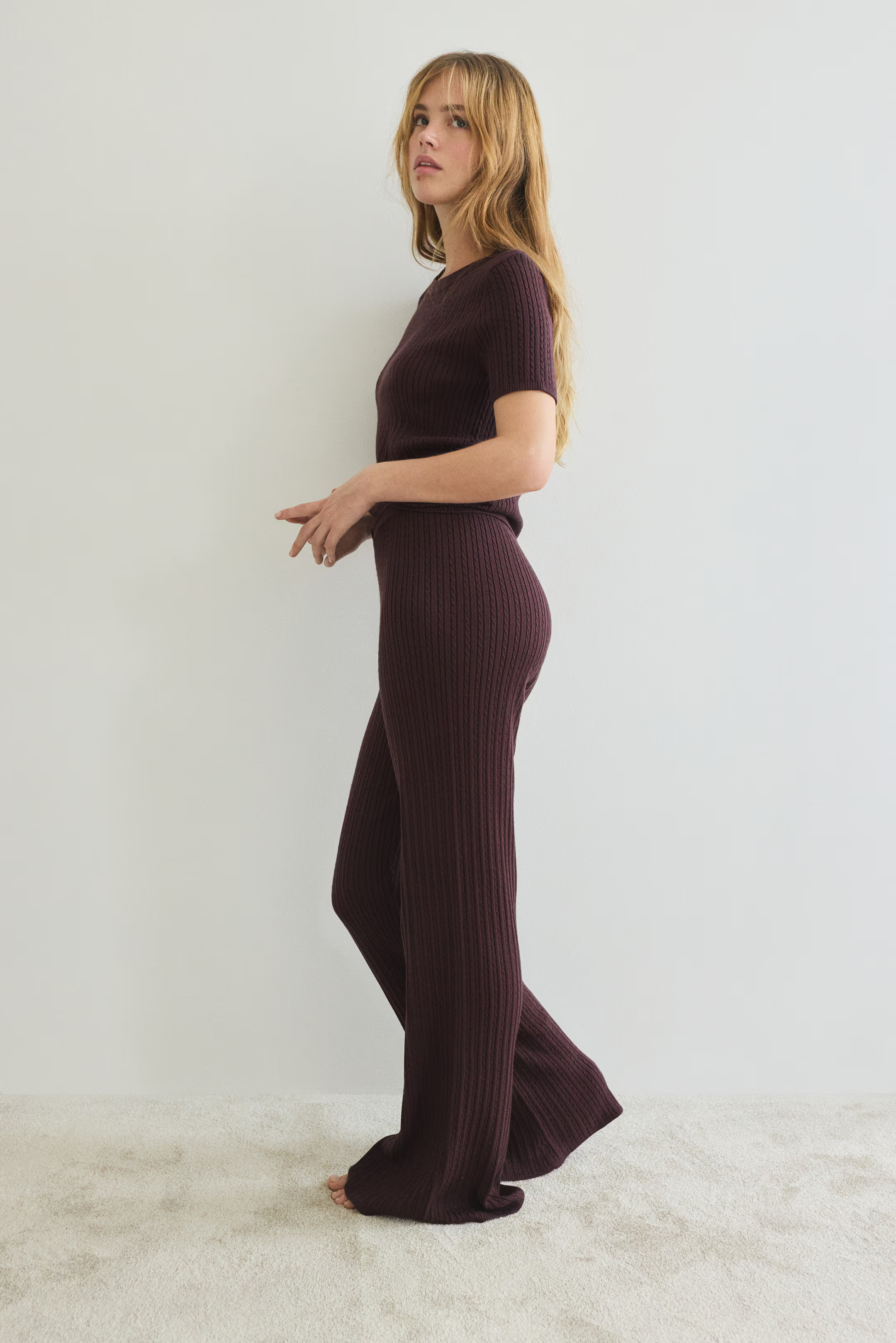 Cable-knit trousers - Burgundy - Ladies | H&M GB | H&M (UK, MY, IN, SG, PH, TW, HK)