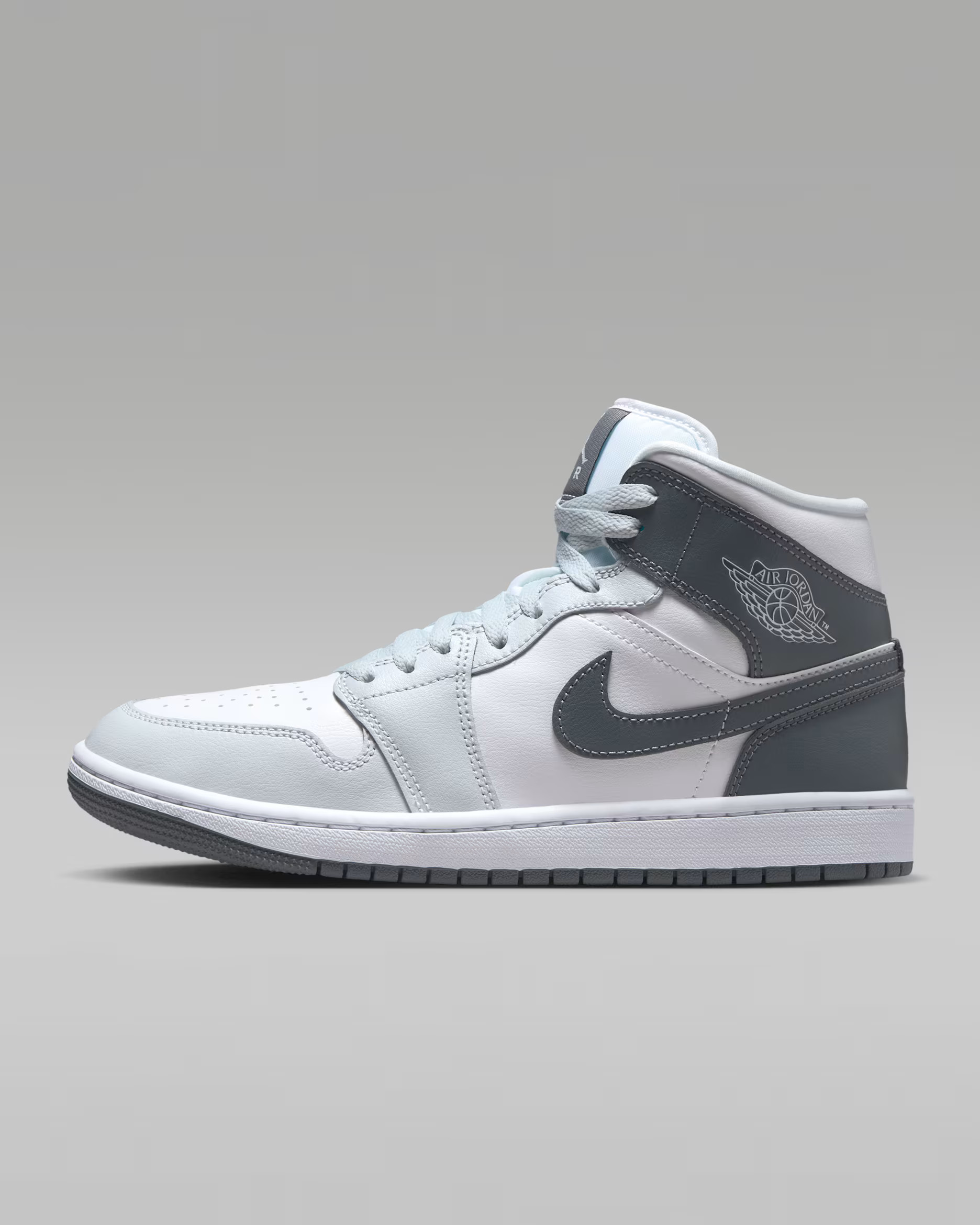 Air Jordan 1 Mid Women's Shoes | Nike (US)