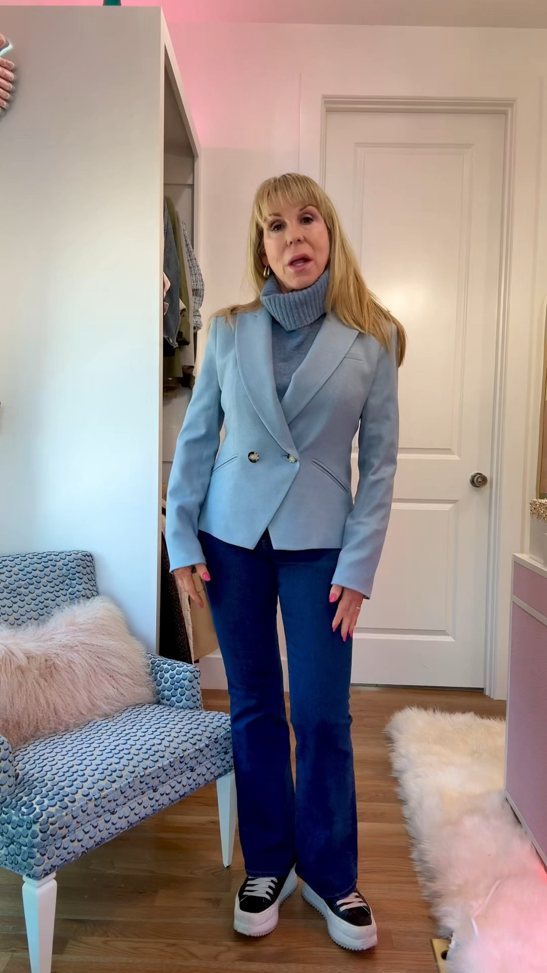 You gotta love Veronica Beard’s dicky Blazers! This blue is so pretty paired with a blue turtleneck. The color is fresh for the dark winter month and great for getting your cost per wear because it’ll also be great over a tank come the warmer months! 

#LTKStyleTip #LTKOver40 #LTKWorkwear