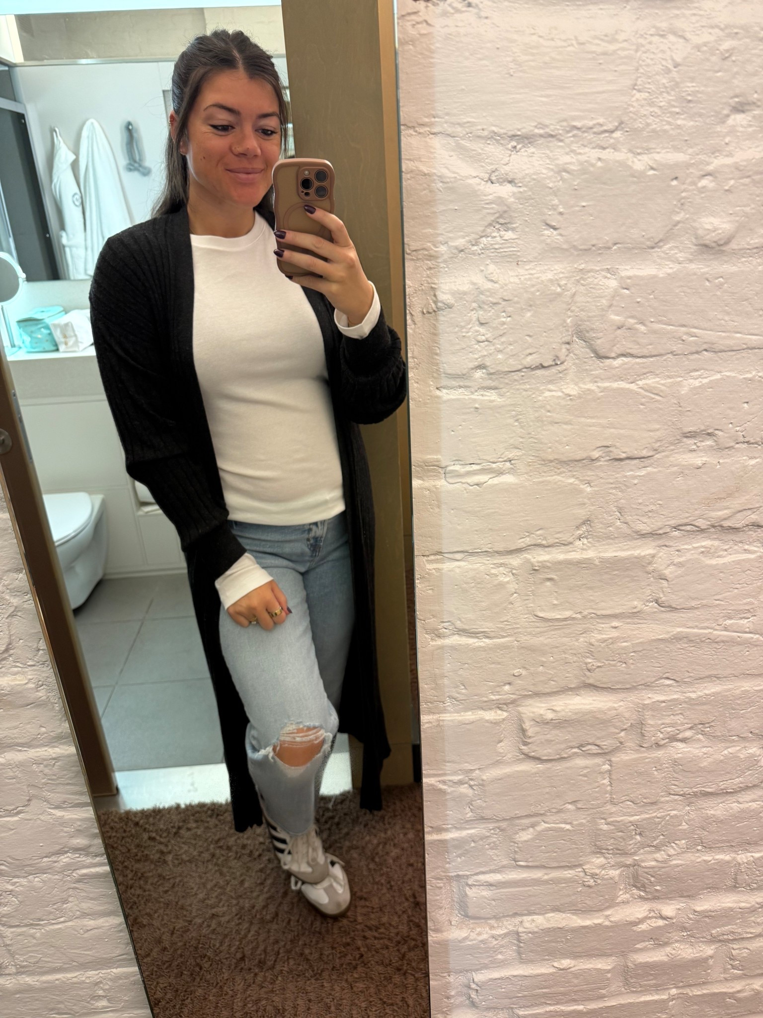 This exact cardigan is from forever ago but linked some similar options!

#LTKWorkwear #LTKBump