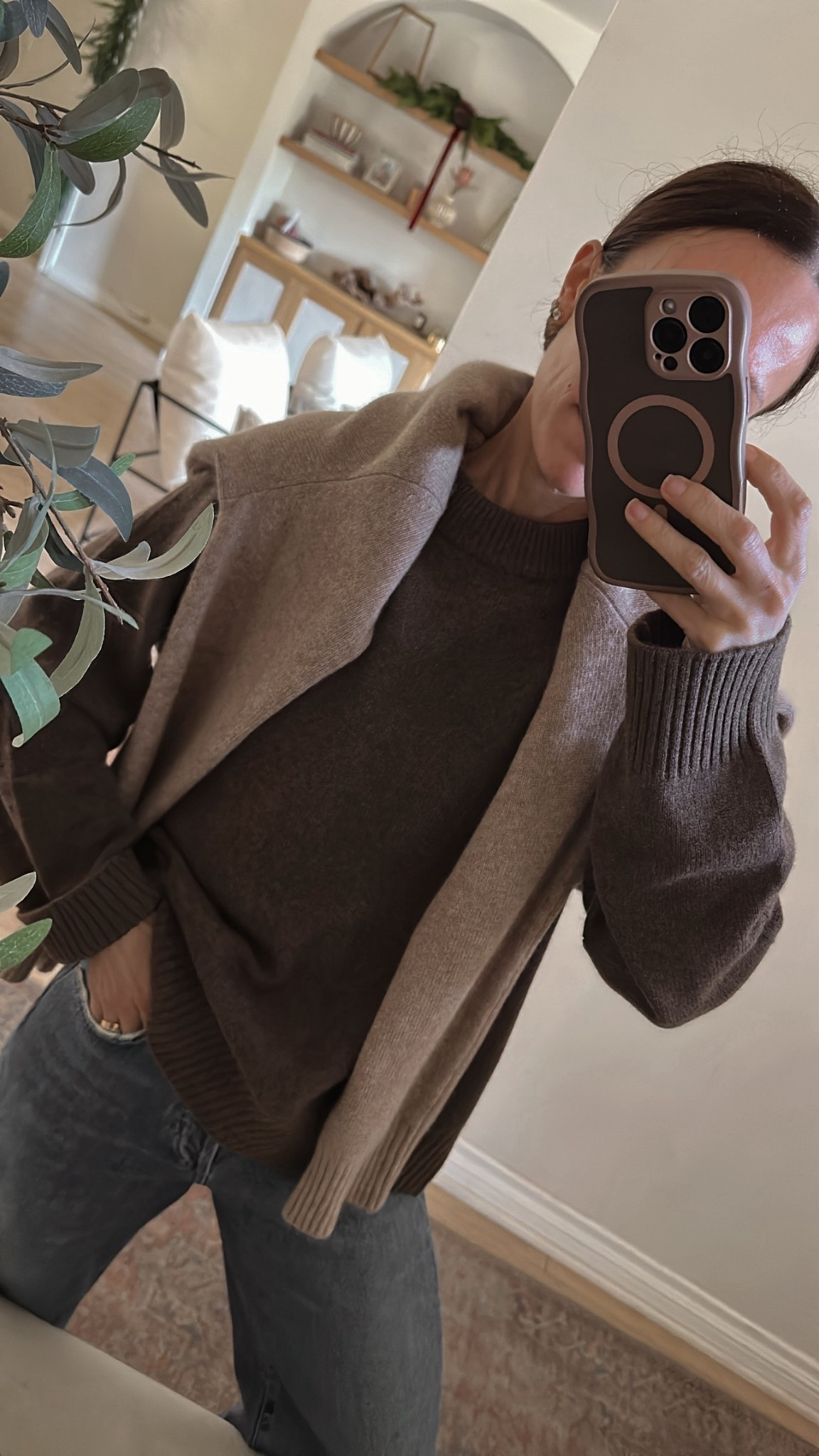 These oversized cashmere sweaters from @onequince are so luxurious and soft. I love the neckline and the ribbed cuffs, and the cozy oversized fit (I went up one size). Layer underneath and layer them over each other for the winter season ahead… and there are so many gorgeous color options as well. I have the oatmeal and the brown colors and they pair beautifully together. #quincepartner 


#LTKPetite #LTKOver40