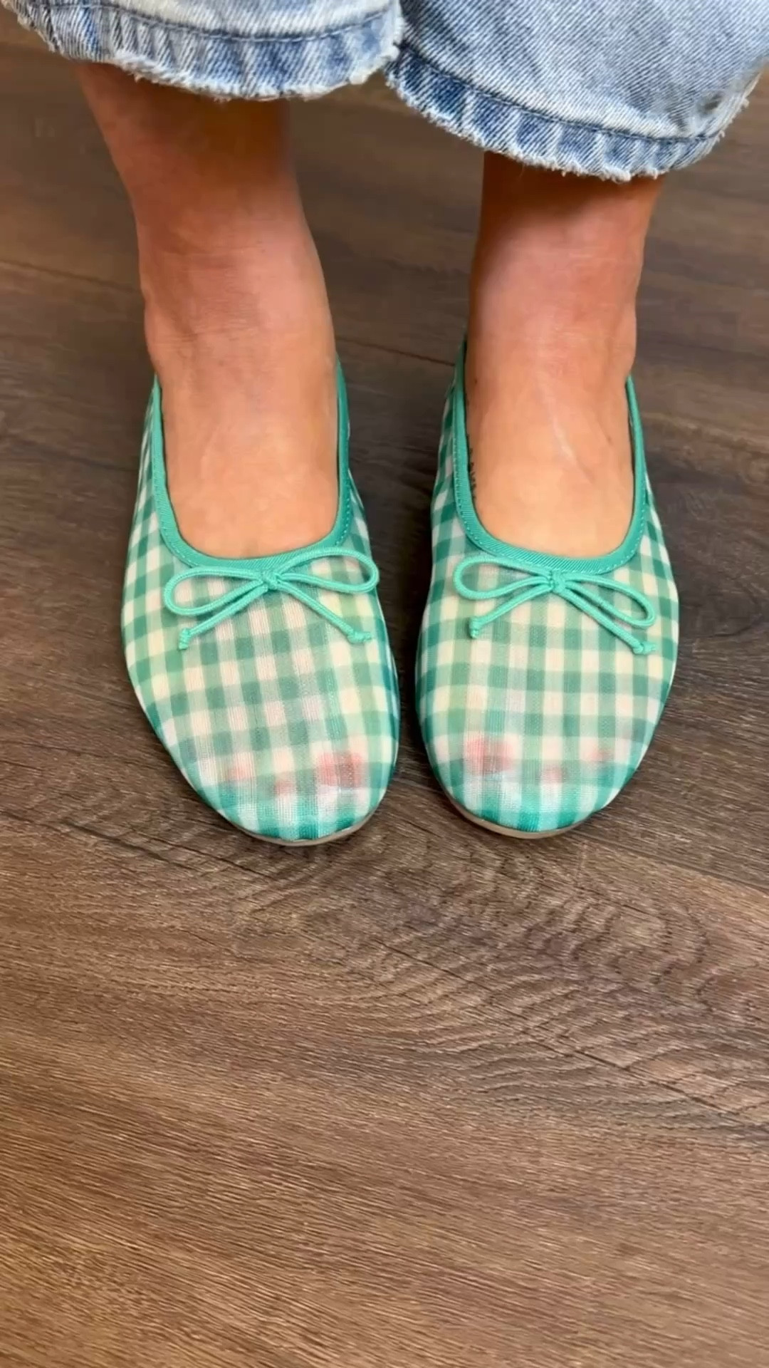 Gingham spring flats for spring 🩵

Runs TTS

#LTKWorkwear #LTKSaleAlert #LTKSeasonal