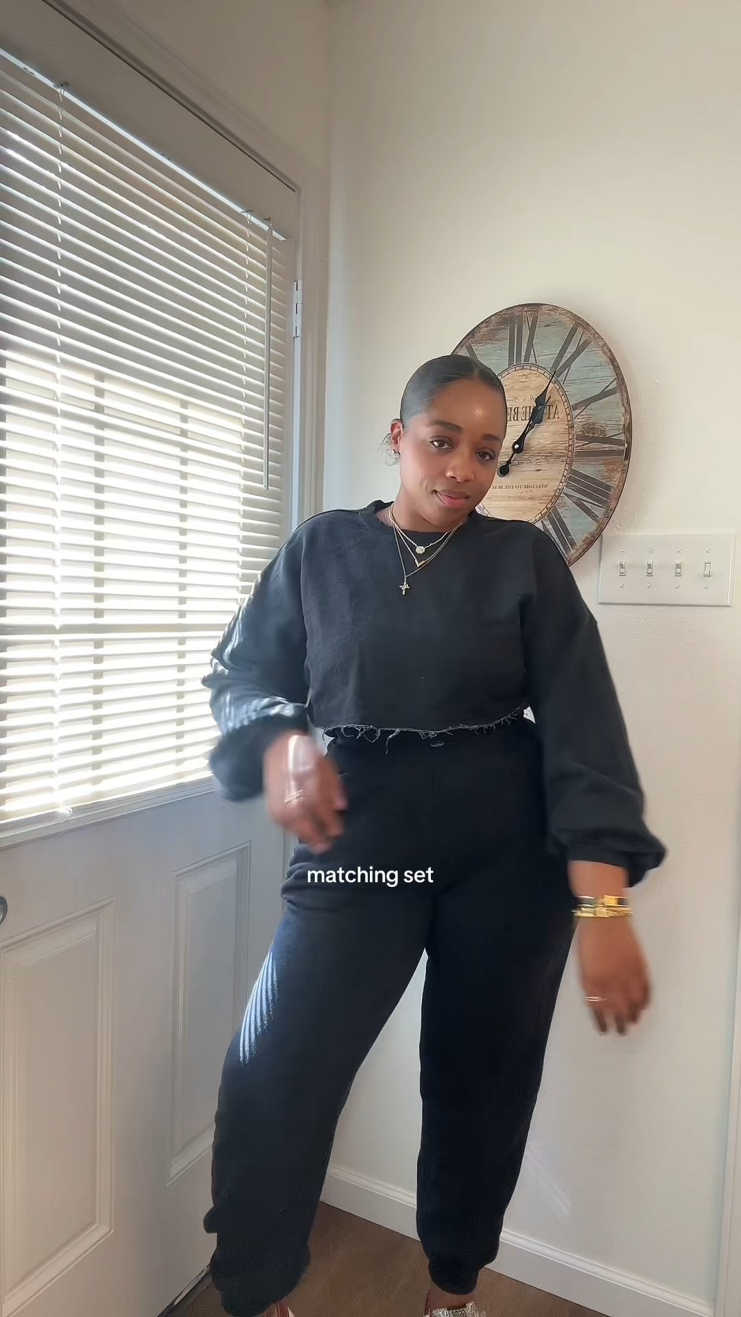 
#LTKStyleTip

Follow my LTK @the_lynnai on the @shop.LTK app to view this post and get my exclusive app-only content!

#liketkit #LTKFindsUnder100 #LTKootd
@shop.ltk
https://liketk.it/5xRnr