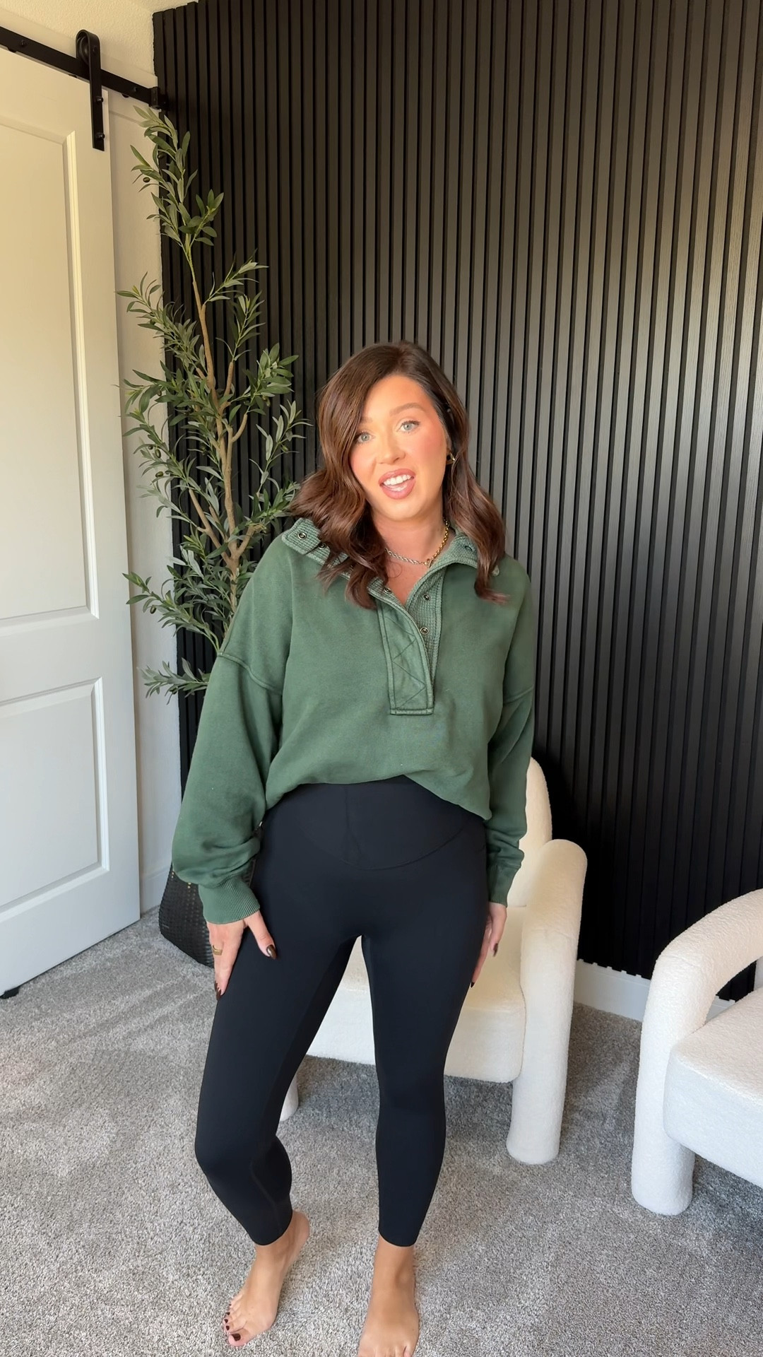 I take back all the hate I had. These are worth alll the hype. I’m in a medium and the fit is great 

#LTKFitness #LTKMidsize #LTKVideo