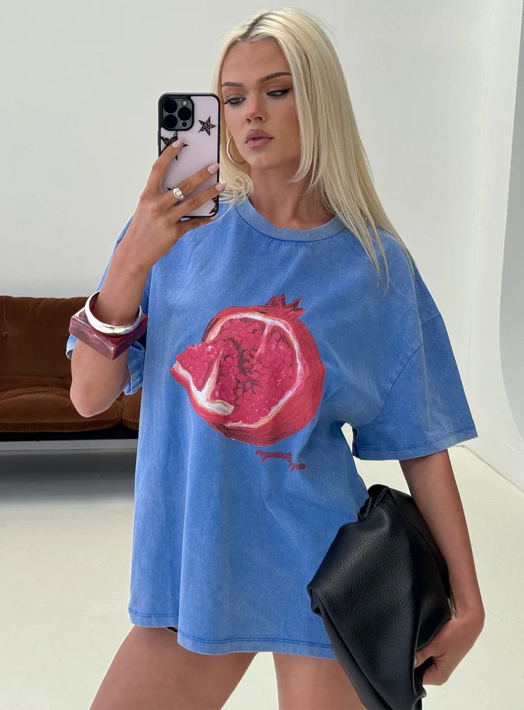 Linsay Oversized Graphic Tee Blue / Pomegranate | Princess Polly US