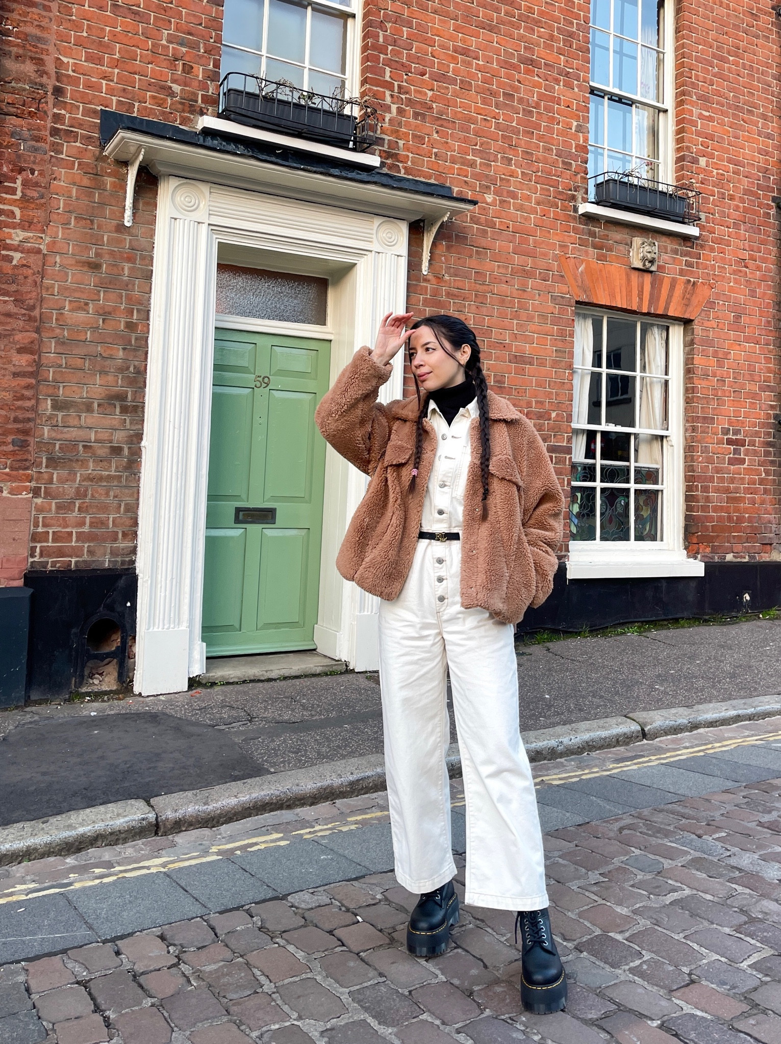 Levi’s jumpsuit and new platform docs 

#LTKshoecrush #LTKeurope