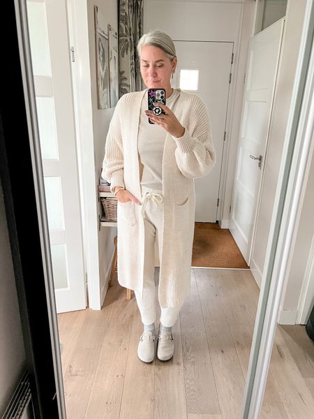 What do you wear when you’re sick? I went for knitted joggers, a cotton t-shirt and a long cardigan paired with grey wool socks and Birkenstock Boston clogs 



#LTKmidsize #LTKSeasonal #LTKshoecrush