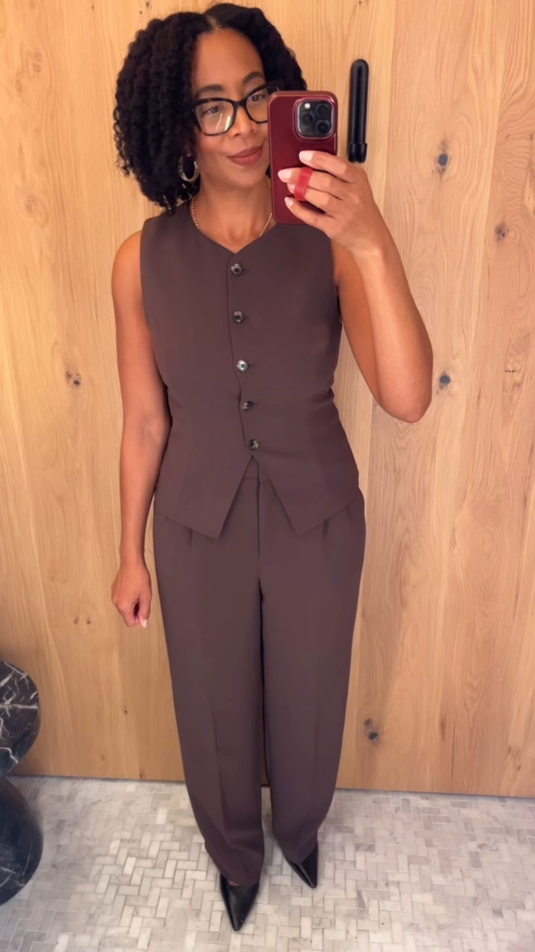 Fall + winter cute staples from Aritzia! 

Chocolate brown is my favorite fall color and these Effortless Pant from #Aritzia are a standout. Styled here with the Regal Vest, these pants will transition seamlessly into winter season with a sweater, cardigan, or jacket.

• Regal Vest - size 8
• Effortless Pant - size 10
• Kendra Scott Kelly Hoop Earrings
• Lexxy Pointed Toe Pump  - size 10

If you’ve been thinking about refreshing your work wardrobe, consider this your sign. I’m sharing some clean, modern essentials I wear Monday through Friday: tailored pants, sleek sweaters, timeless blouses, and blazers that pulls everything together. Perfect for corporate girlies and working moms who want style that feels effortlessly elevated.

Aritzia workwear, Aritzia fashion finds, workwear staples 2025, office outfits for women, chic minimalist workwear, corporate style for women, fall work outfits, winter work basics, Aritzia trousers

#LTKootd #LTKFindsUnder100 #LTKMidsize #LTKWorkwear #LTKHoliday #LTKOver40 #LTKSeasonal