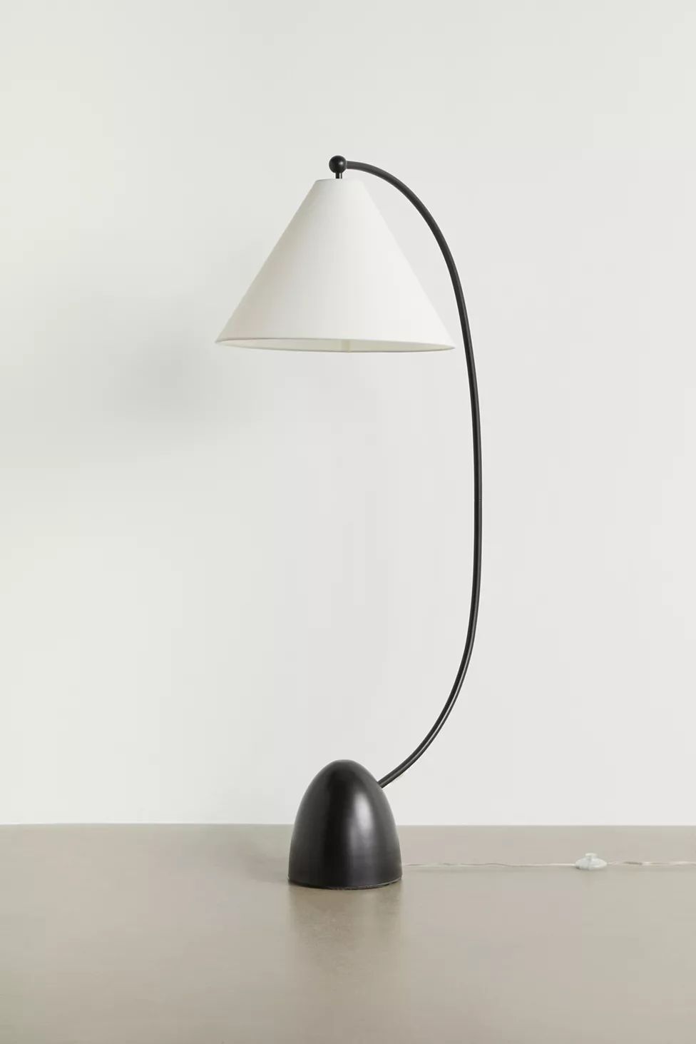 Britta Metal Floor Lamp | Urban Outfitters (US and RoW)