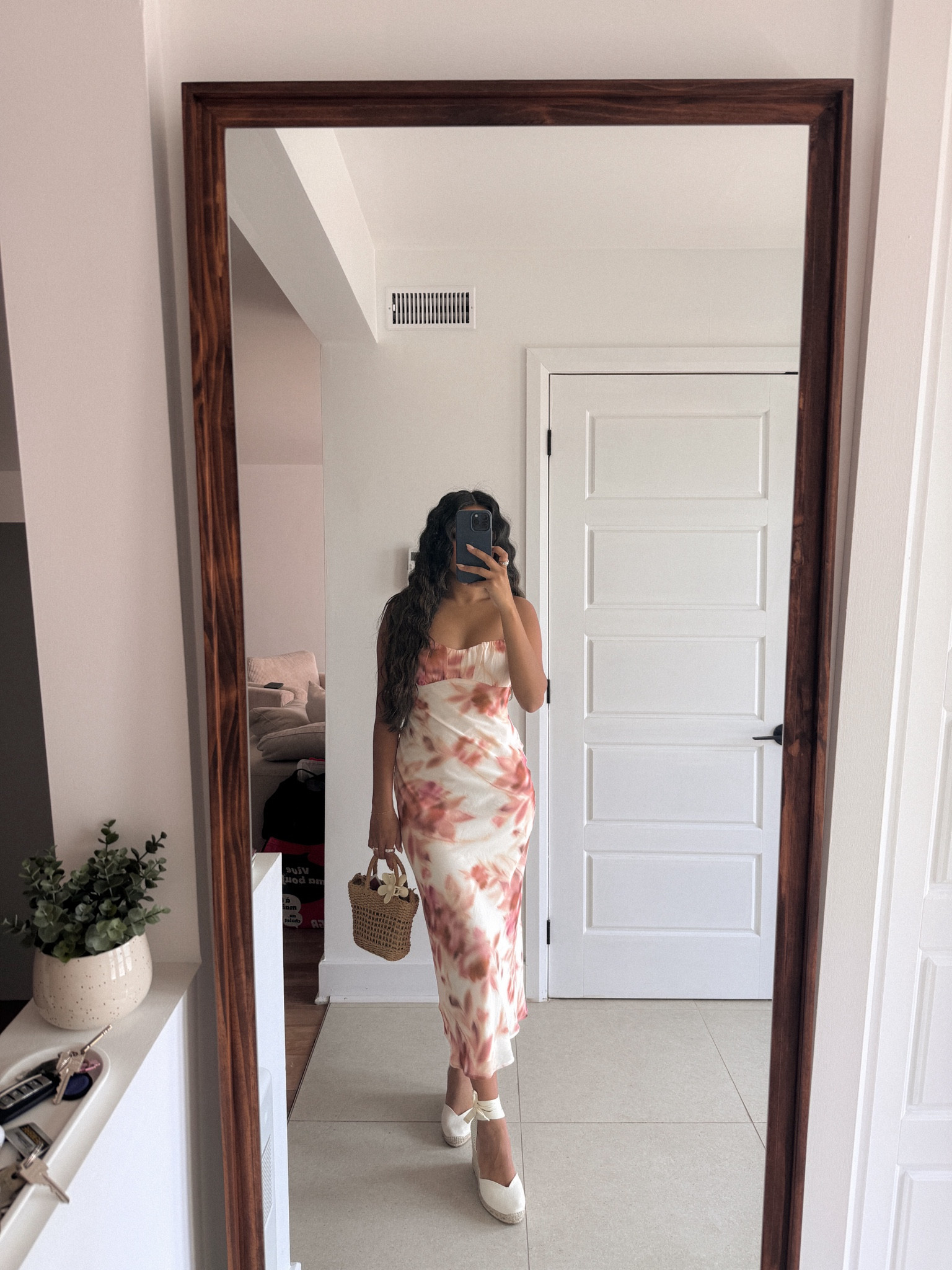 Such a flattering dress for a #babyshower or #wedding 🩷

#FashionMonth #LTKautumn #LTKpartywear