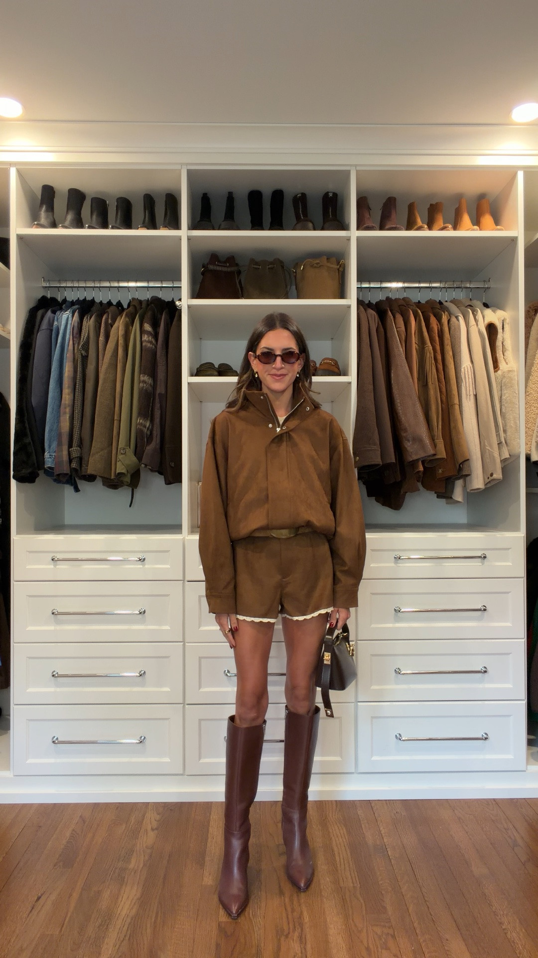 Size xsmall 

Matching set 
Suede jacket 
Suede shorts 
fall outfits 
Knee high boots

#LTKNYFW #LTKootd #LTKgrwm