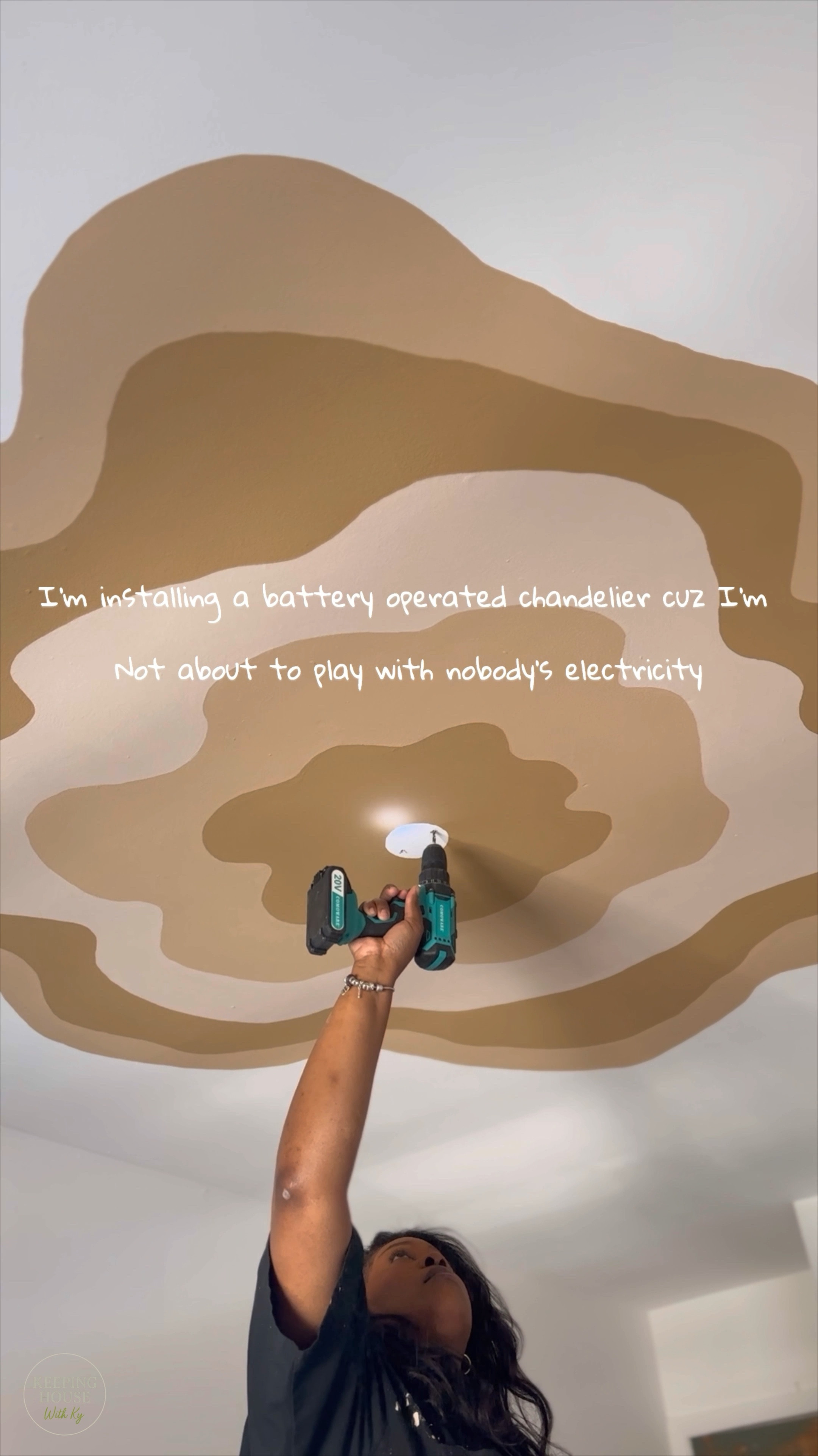 Your home doesn’t need to be perfect. It just needs to feel like you. ⠀ That’s why I chose warm, grounding colors for this room— neutrals like beige, yellow-brown, and amber. Then I threw a lil paint on the ceiling to keep things fun and to remind myself that cozy and creative can live in the same space. ⠀ If you’ve been waiting for a sign to pick up a brush… to try a new color… to start small but start somewhere— this is it. ⠀ ✨ Your space deserves to feel like home. And you deserve to feel proud of the hands that made it that way.
.
.
All tools and products that I used are linked on my LTK shop : Kaeisha_Marie

All paints are from Behr Paints @behr at @homedepot 
I always get the can that has primer mixed into it.
I used the shades Gingersnap, Buff Tone, and Honey Nougat all in a Flat Finish to minimize any shiny reflection from the natural sunlight. And used Ultra White in Flat for the walls that were just white lol 


#KeepingHouseWithKy #DIYWithKy #RoomMakeover #WomenWhoDIY #HomeGlowUp #NeutralHome #CeilingMural #SheBuildsToo #PaintYourSpace #ModernHomemaking #DIYProjects #HomeHack #RenovationLife #TikTokMadeMeDoIt #GirlsWithTools








Painting this room gave it a whole new vibe.
We love warm tones, a playful mural, and a little chandelier glow ✨
⠀
If you’ve been waiting for a sign to pick up a brush… this is it.
Start small. Make it yours.
⠀
#KeepingHouseWithKy #DIYGlowUp #HomeVibes #WomenWhoDIY #CeilingMural #CozyCreative #PaintYourSpace #SheBuildsToo
#DIYProjects #HomeHack #RenovationLife #TikTokMadeMeDoIt #GirlsWithTools

#LTKhome #LTKfamily #LTKVideo