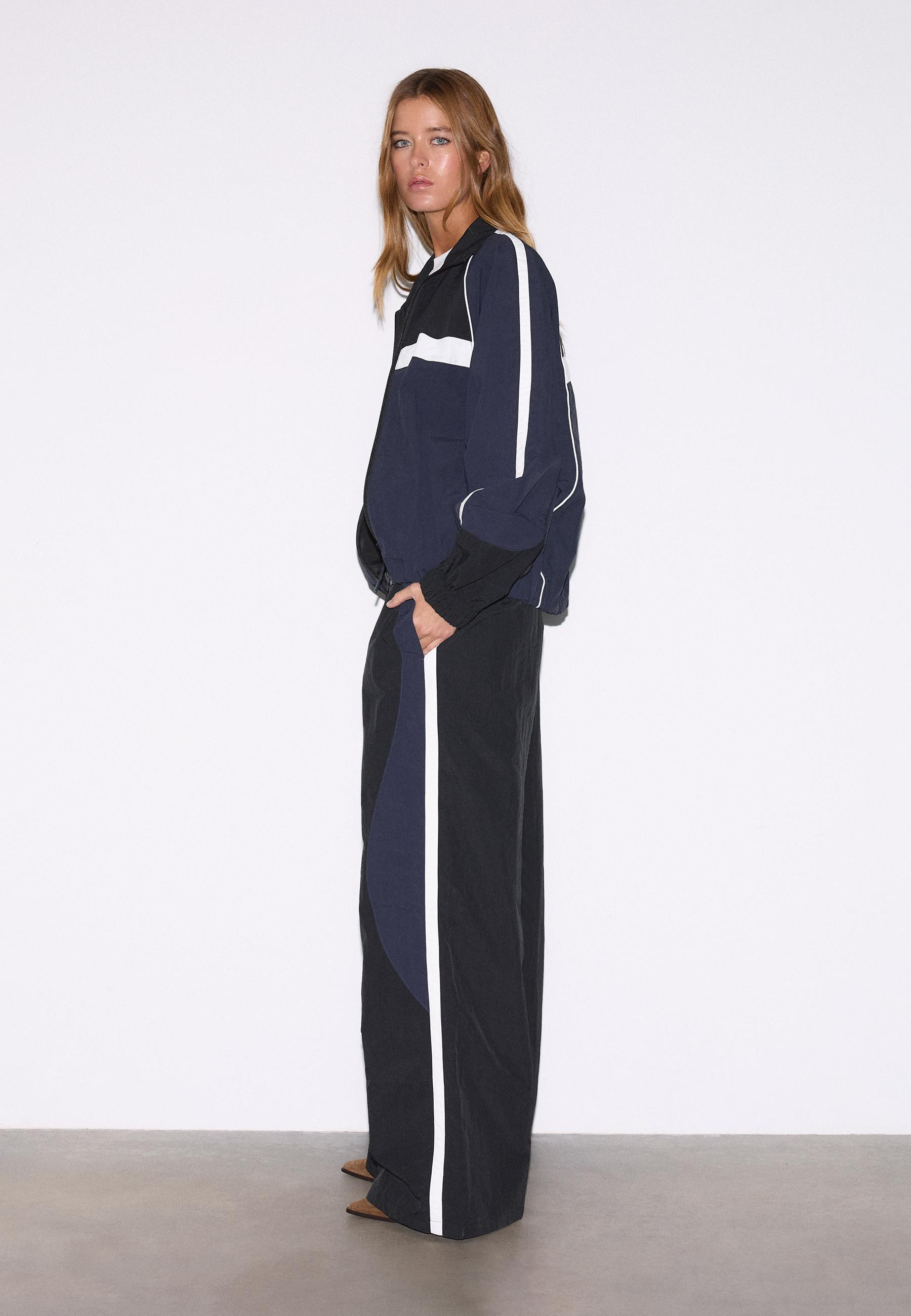 Technical trousers - Women's fashion | Stradivarius United Kingdom | Stradivarius (UK)