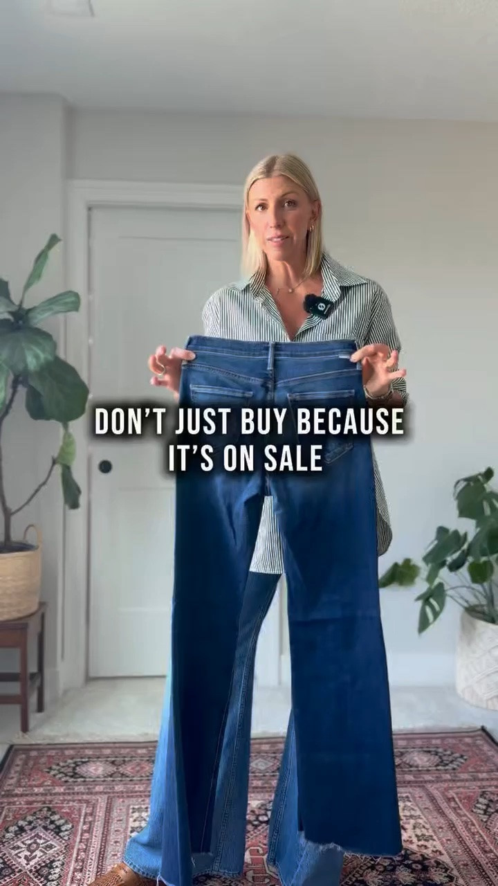 I’ve hand-picked the best pieces worth investing in the Nordstrom Anniversary sale for the upcoming fall season!

My number one recommendation is premium denim. Also a great pair of boots or shoes as well as a statement jacket to update your look.

You can shop all my top pics below.