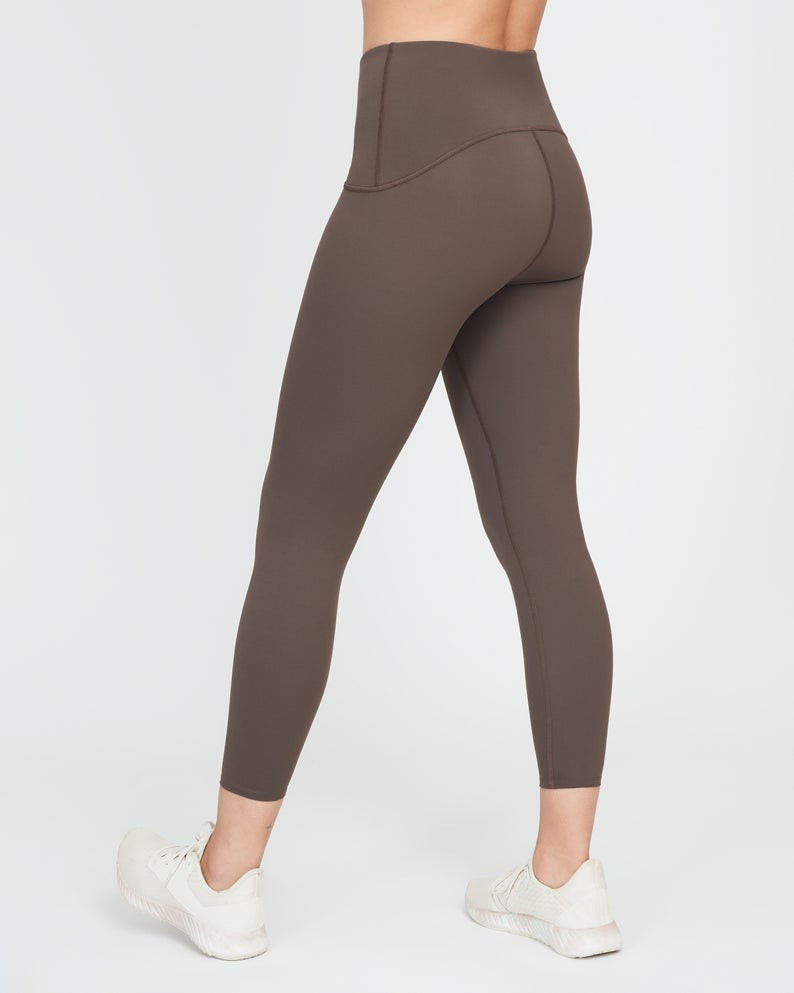 Booty Boost® Active 7/8 Leggings | Spanx
