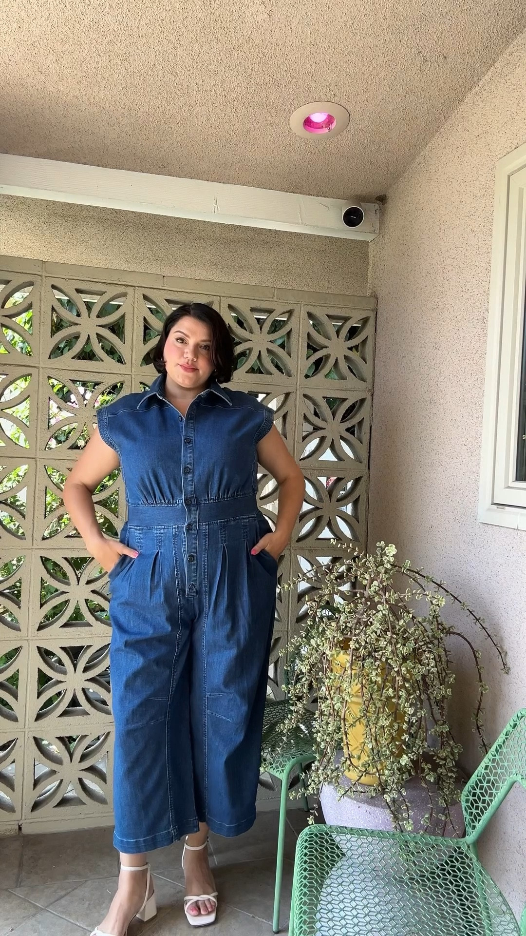 Warning: once you put on the Moxie Utility Jumpsuit, you won’t want to take it off.

Semi-fitted, comfortable, stretchy, and seriously chic — she’s your new one-and-done obsession. 