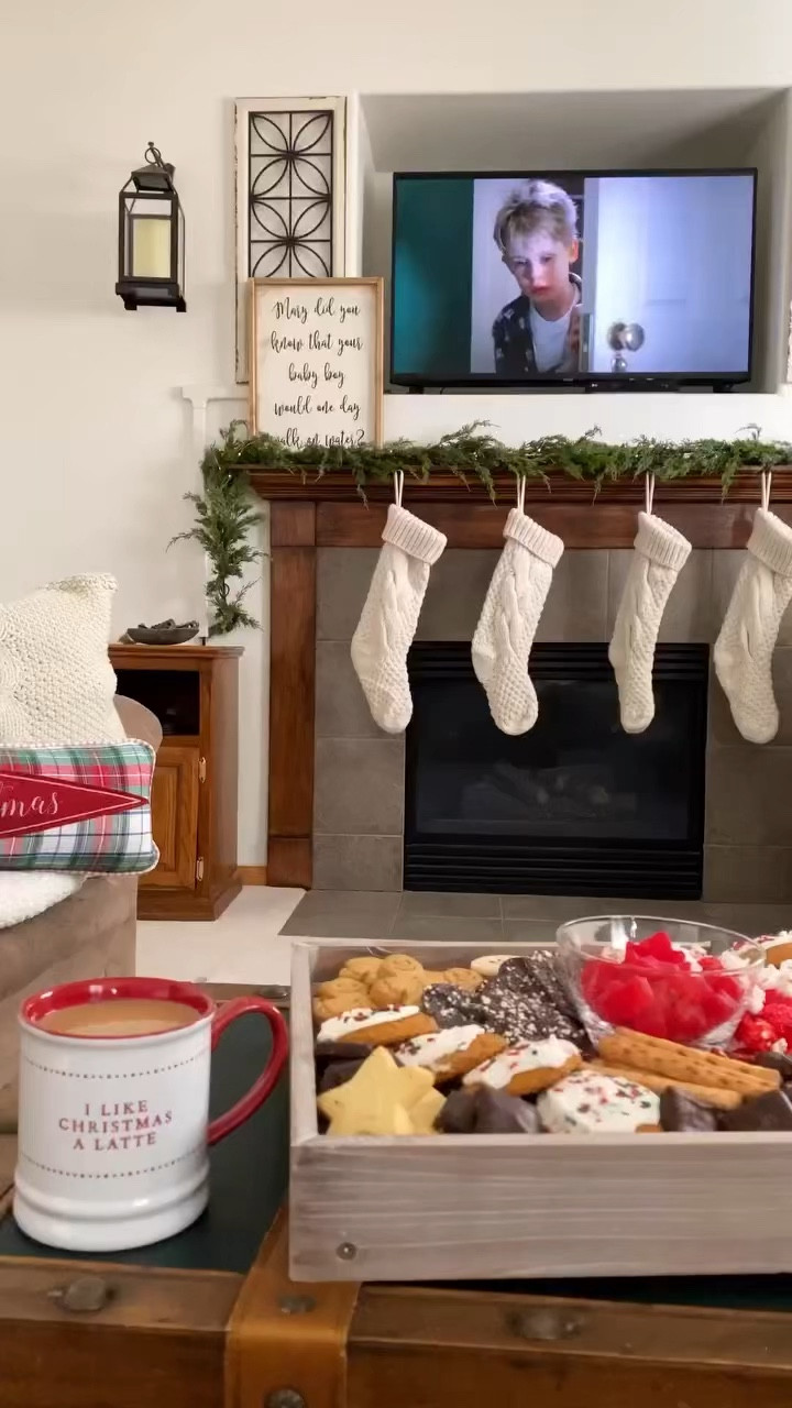 Create a snack board with Christmas treats for a cozy holiday movie and pj day! 

#LTKHome #LTKHoliday #LTKSeasonal