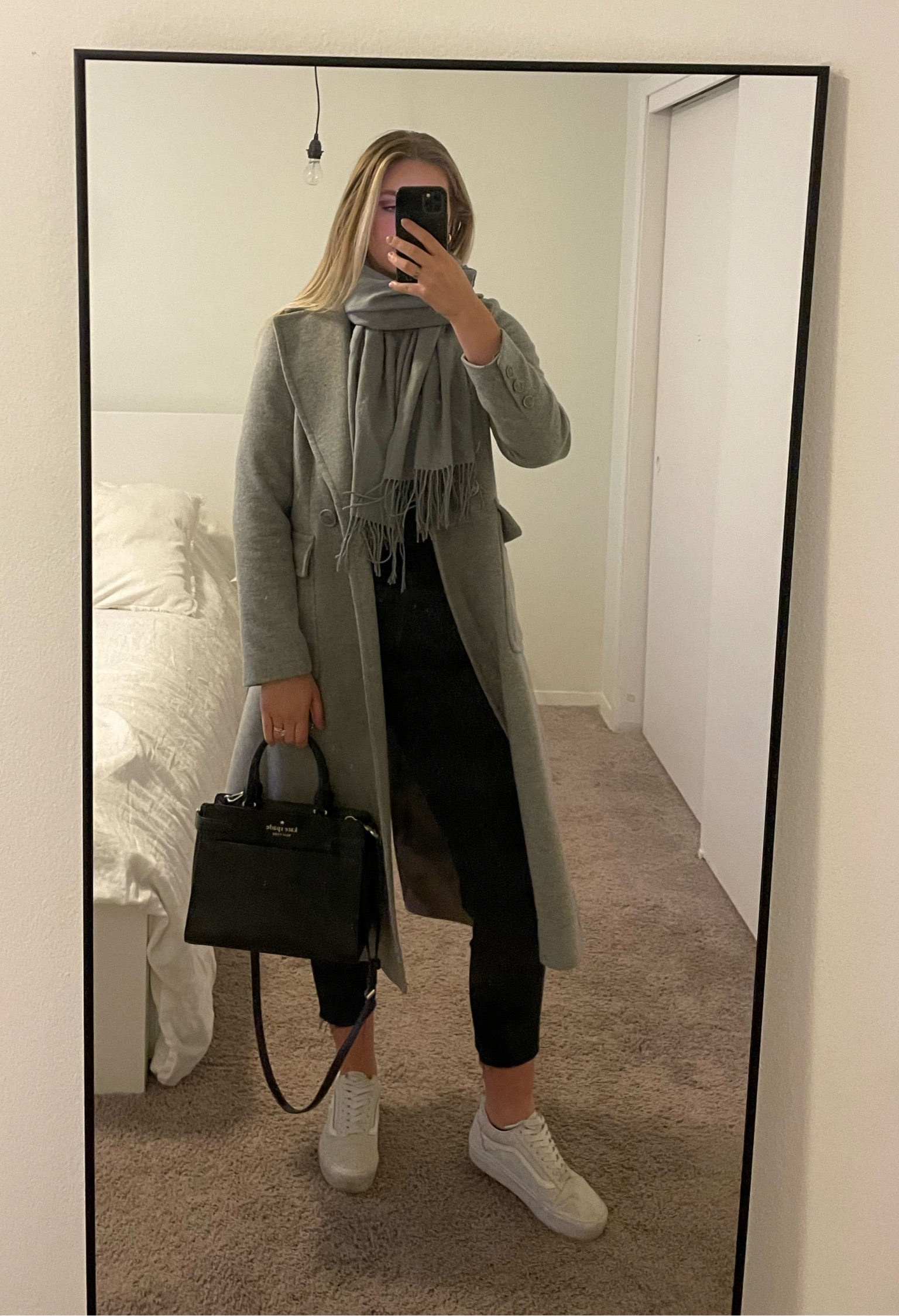 neutral winter outfit for cold weather 

#LTKSeasonal #LTKHoliday #LTKfit