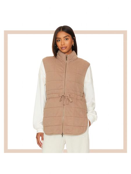 Hazelnut quilted zip up vest

#LTKstyletip #LTKfindsunder100 #LTKfindsunder50